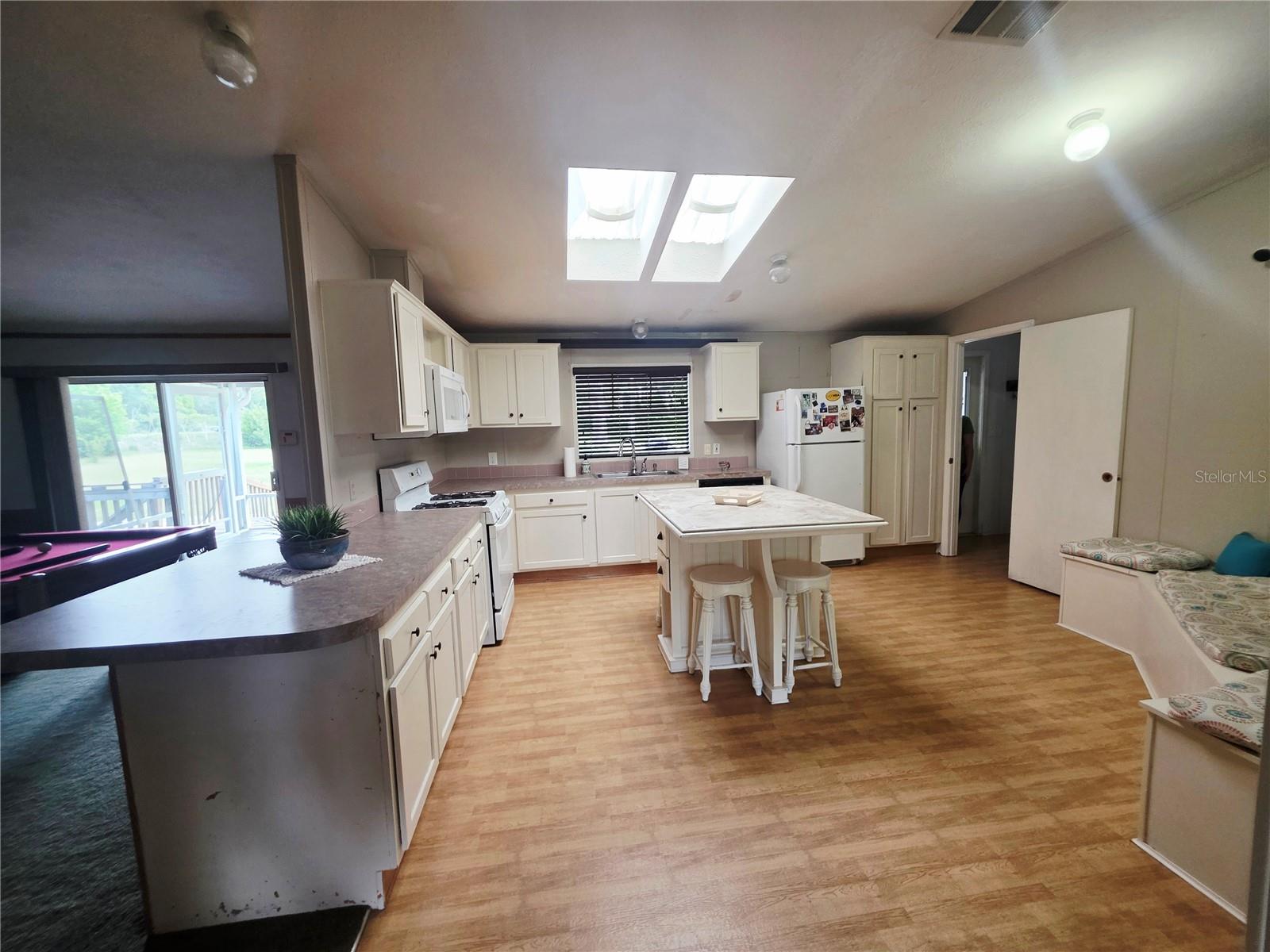 8095 SE 131ST PL, SUMMERFIELD, FL — photo 14