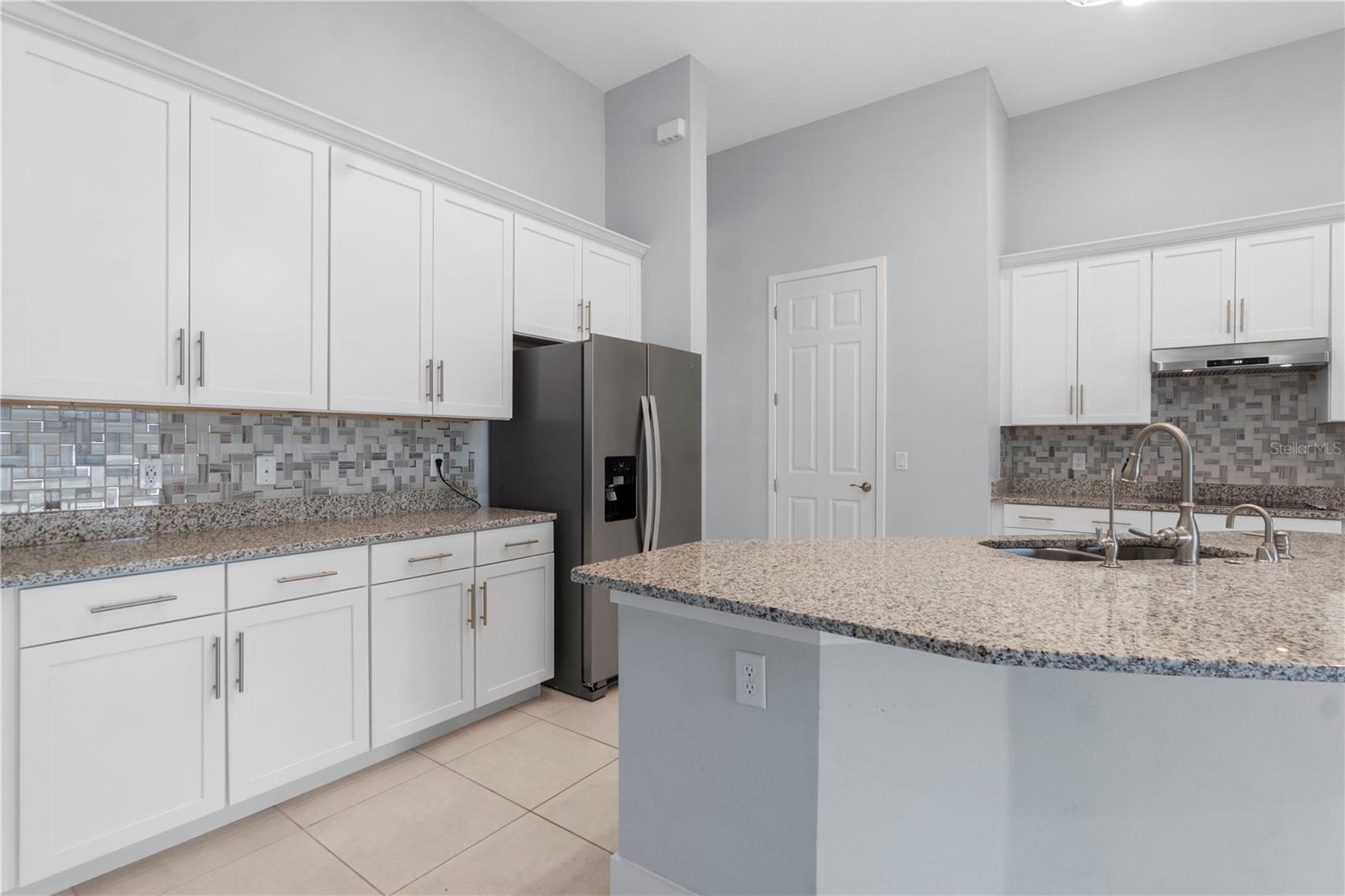 2320 SYMPHONY CIR, ST CLOUD, FL — photo 8
