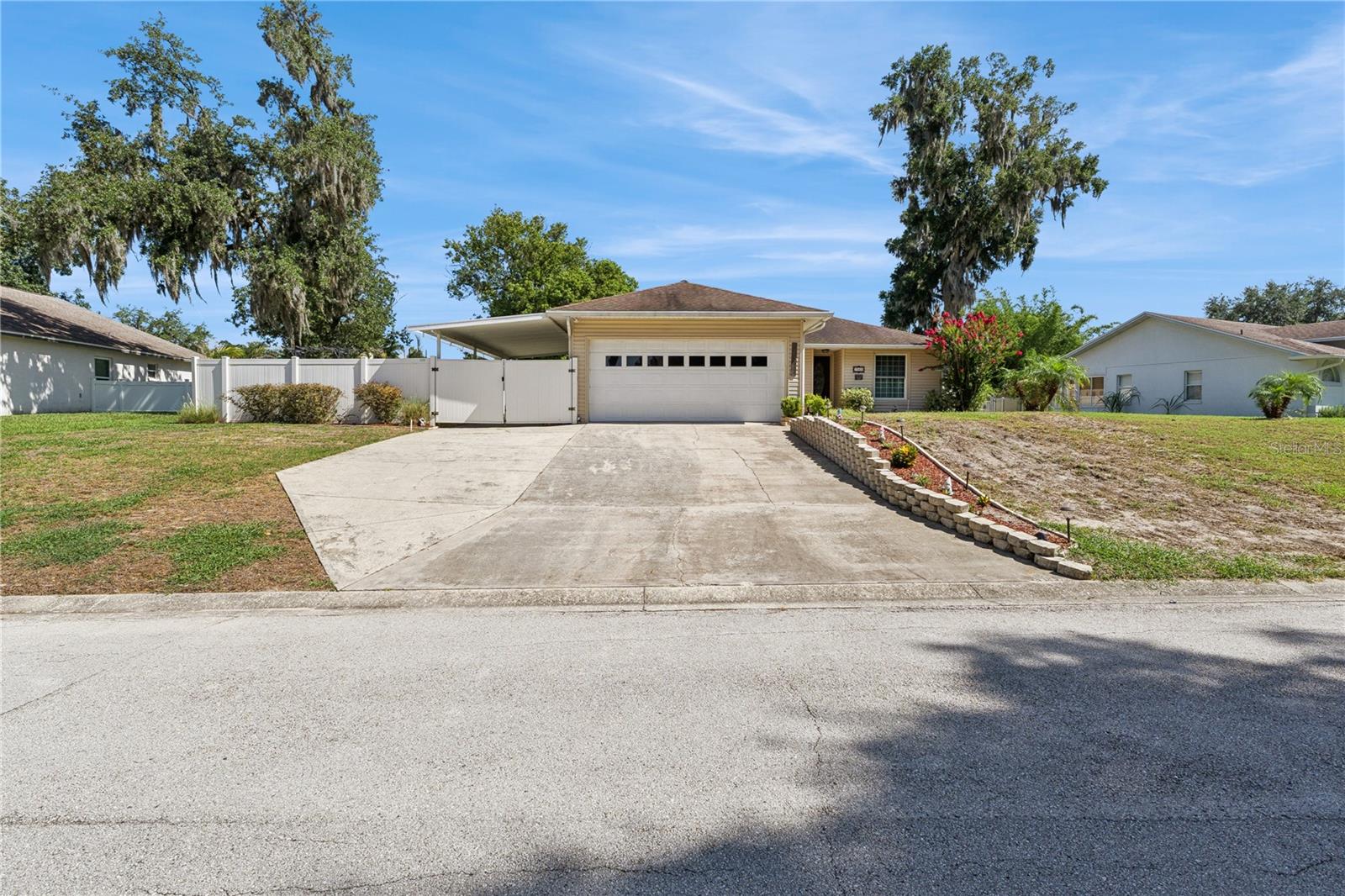 7050 SCENIC HILLS BLVD, LAKELAND, FL