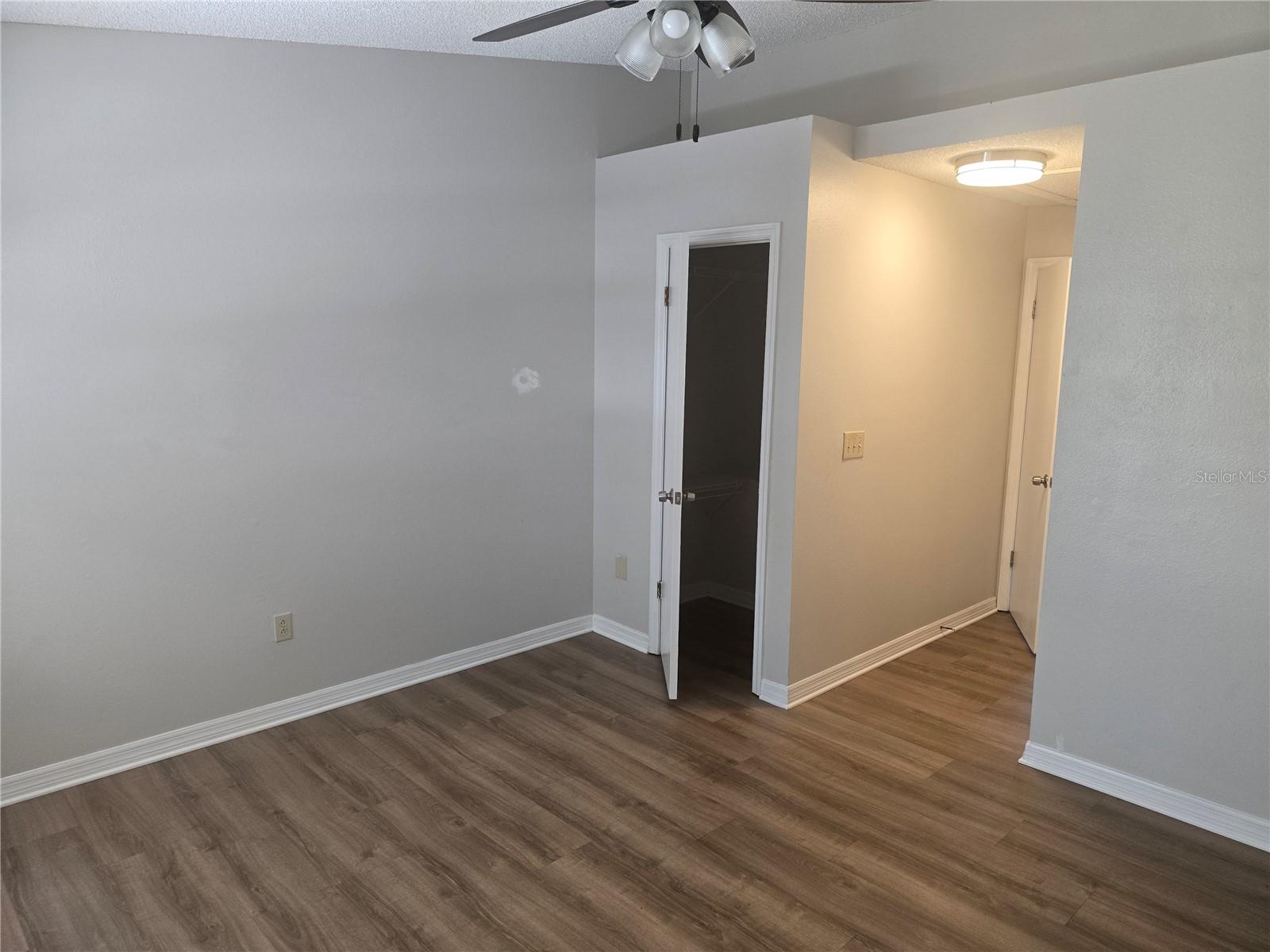 8713 LIBERTY PL, TAMPA, FL — photo 22