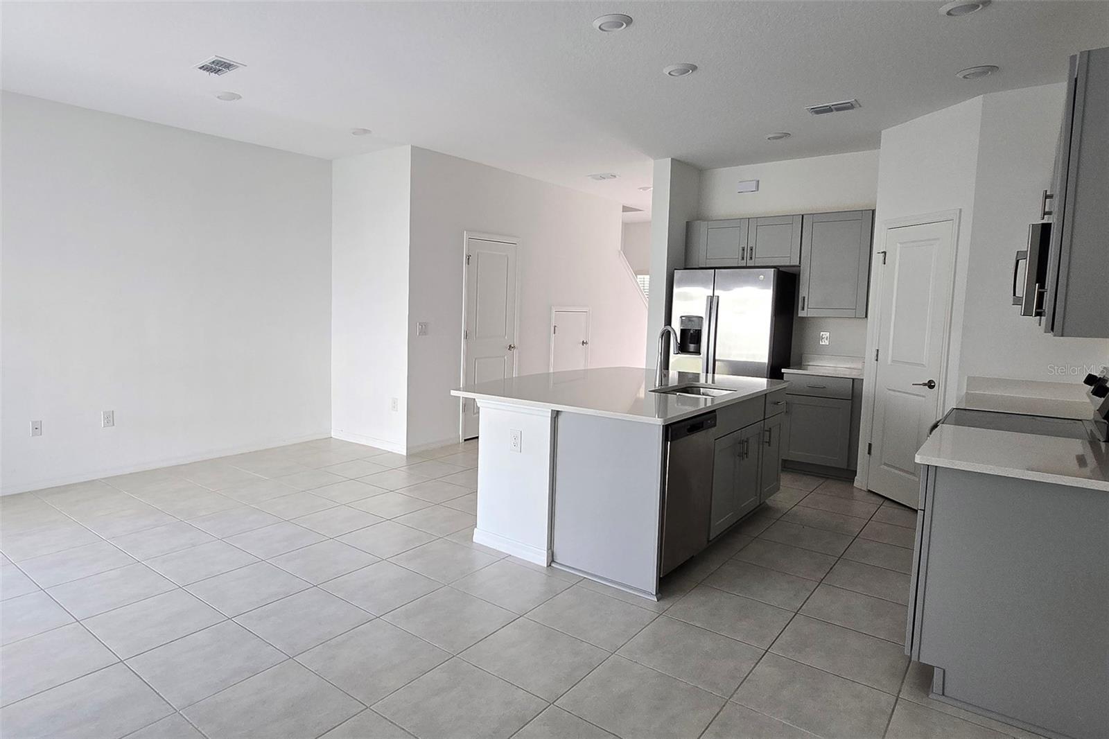 2978 CANARY AVE, DAVENPORT, FL — photo 8