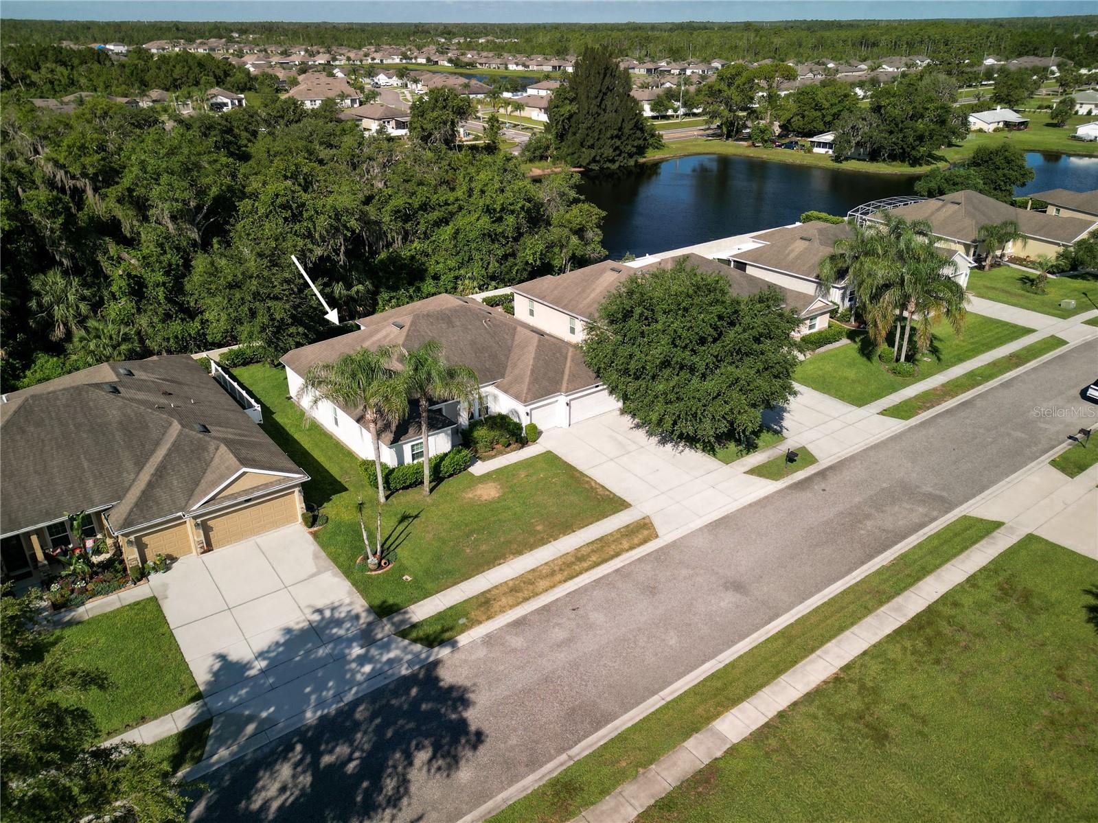 695 GRAPE IVY LN, NEW SMYRNA BEACH, FL — photo 2