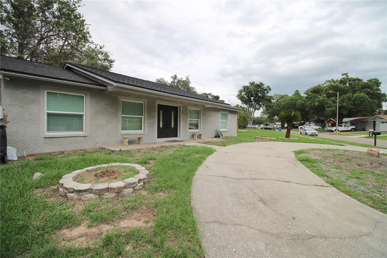 707 INNERGARY PL, VALRICO, FL — photo 2