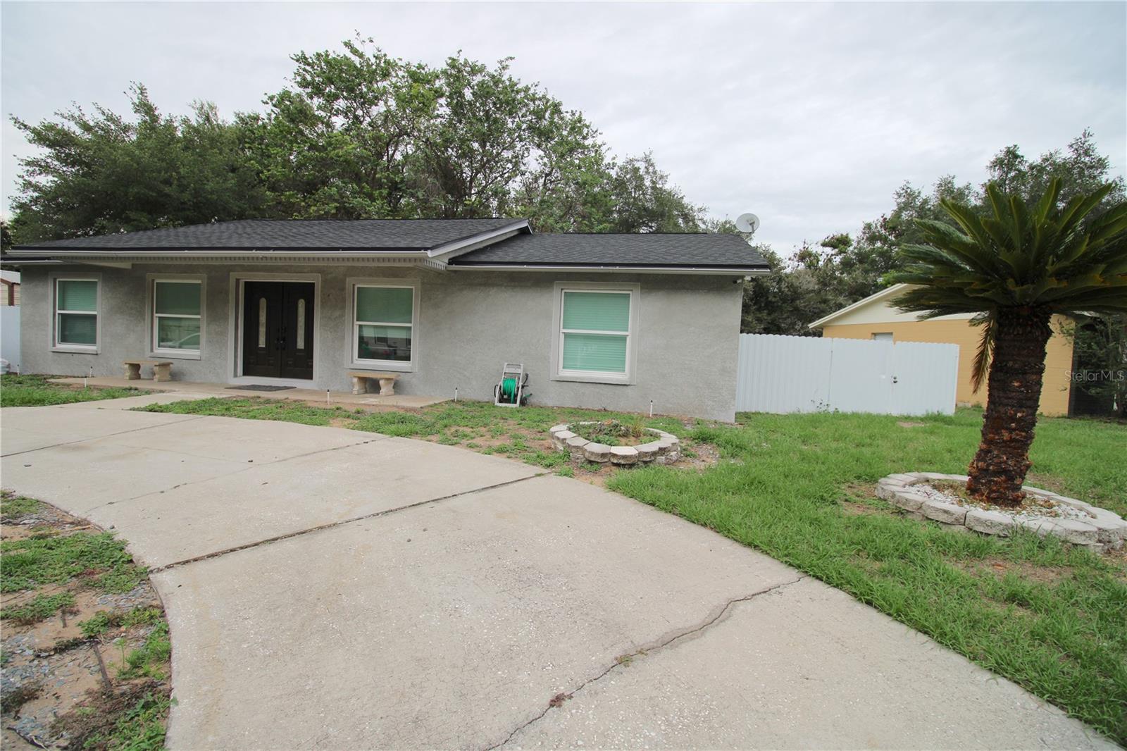 707 INNERGARY PL, VALRICO, FL — photo 3