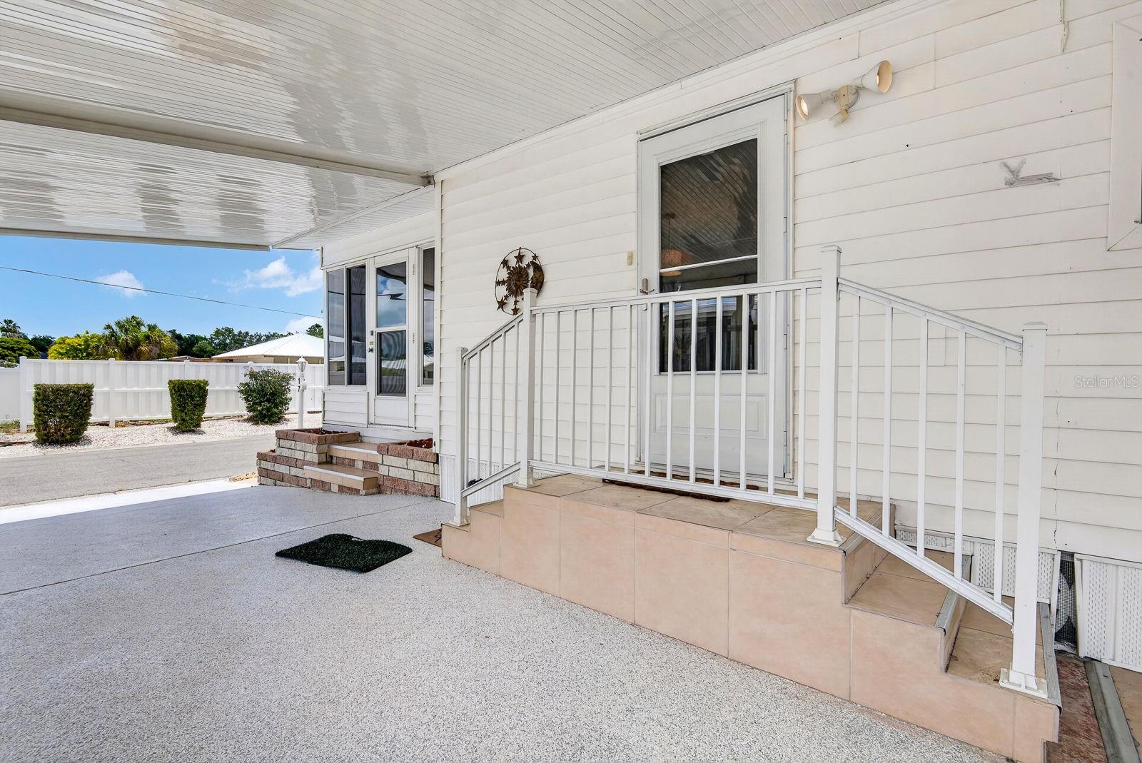 2107 PALMA SOLA BLVD #17, BRADENTON, FL — photo 2