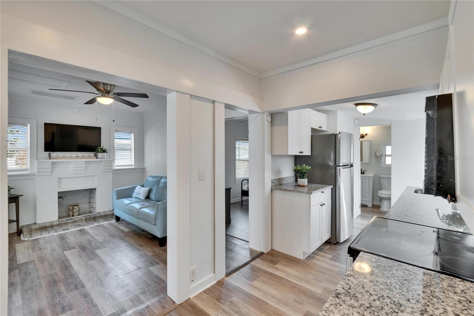 1138 HOWARD ST, CLEARWATER, FL — photo 10