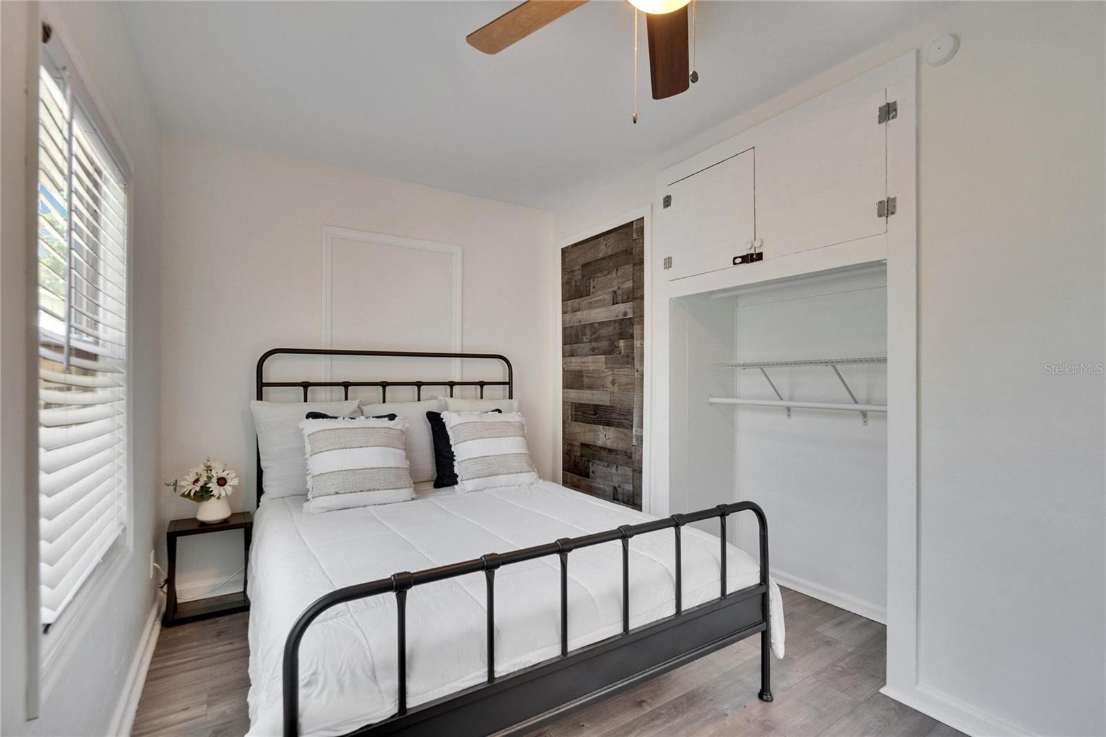 1138 HOWARD ST, CLEARWATER, FL — photo 16