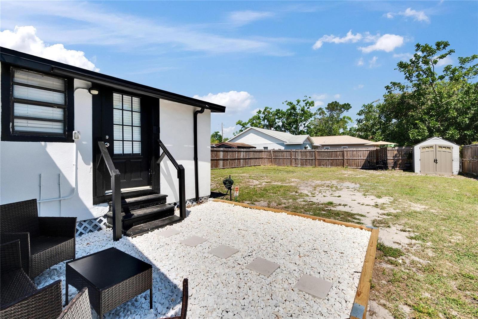 1138 HOWARD ST, CLEARWATER, FL — photo 22