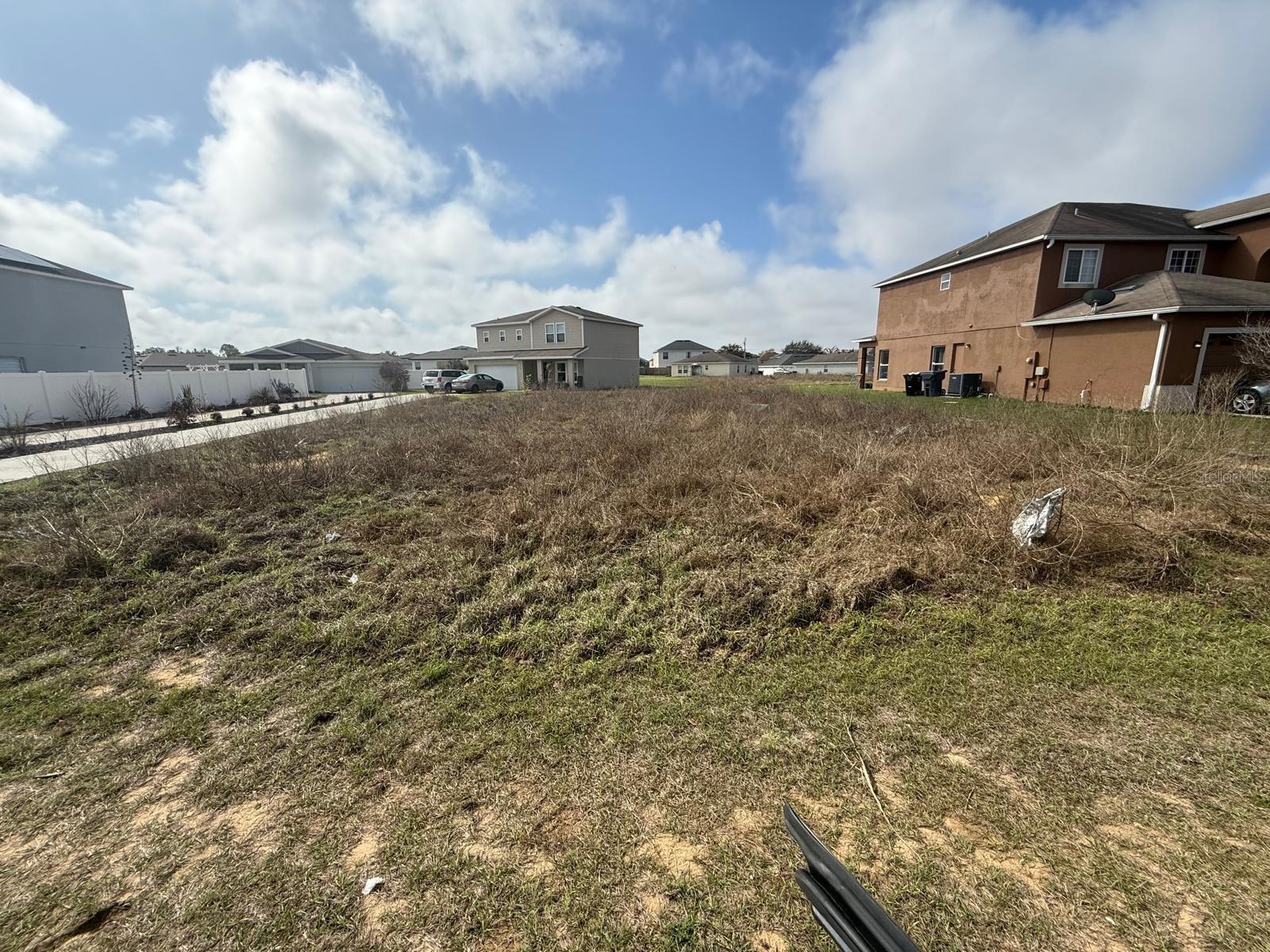 2173 ROCK DR, KISSIMMEE, FL — photo 2