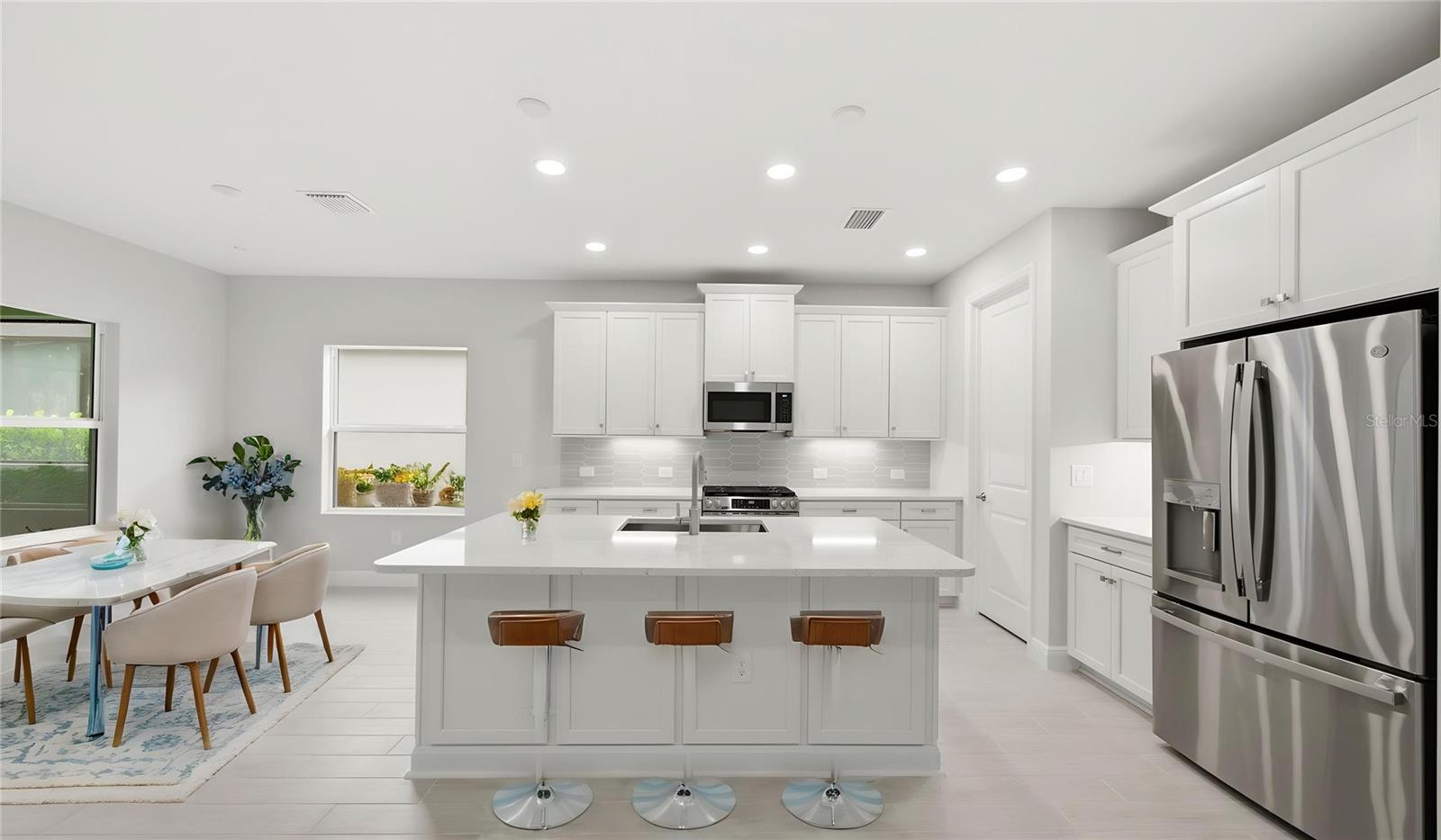 3075 HERITAGE PINES DR, FORT MYERS, FL — photo 4