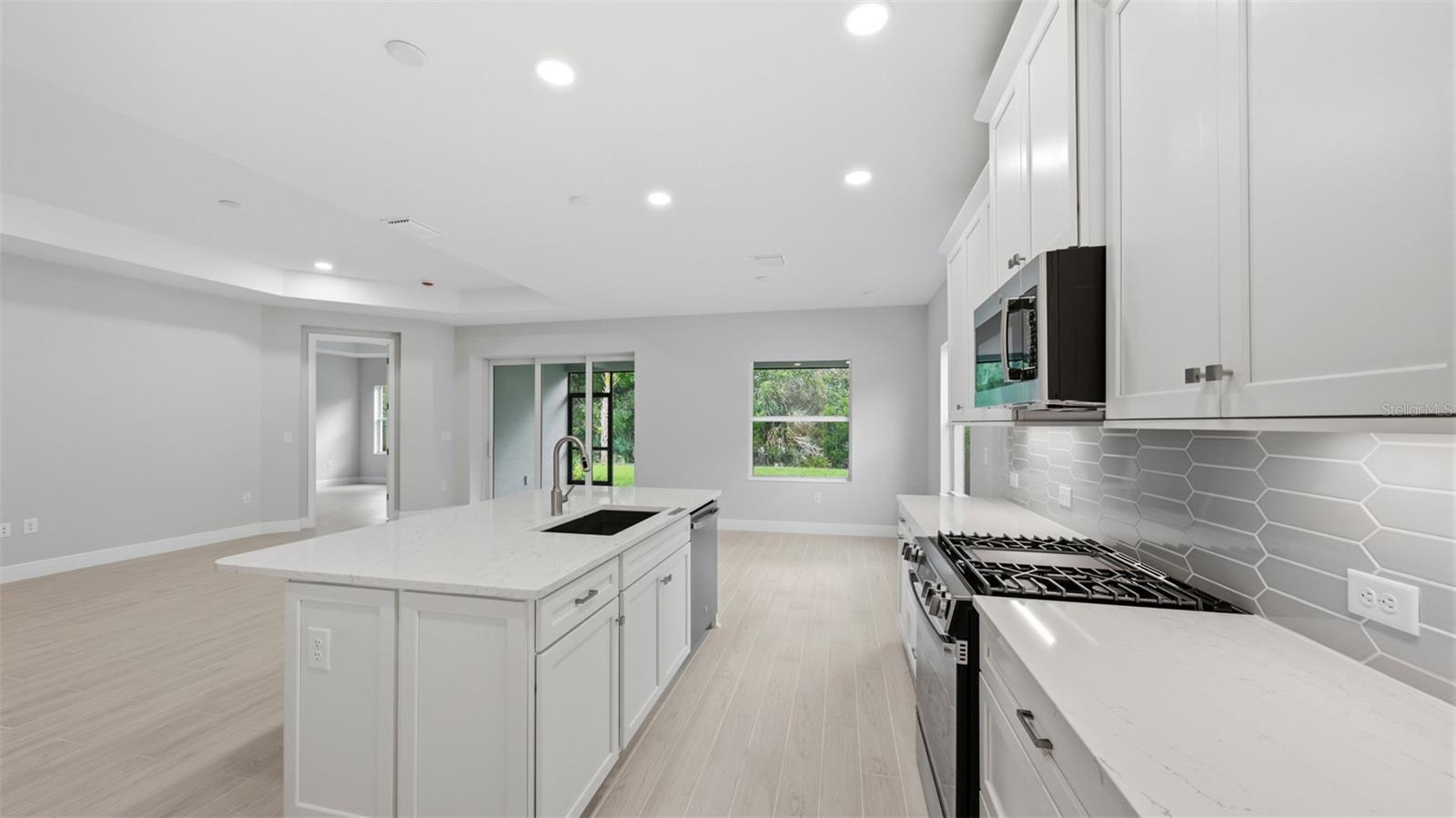 3075 HERITAGE PINES DR, FORT MYERS, FL — photo 35