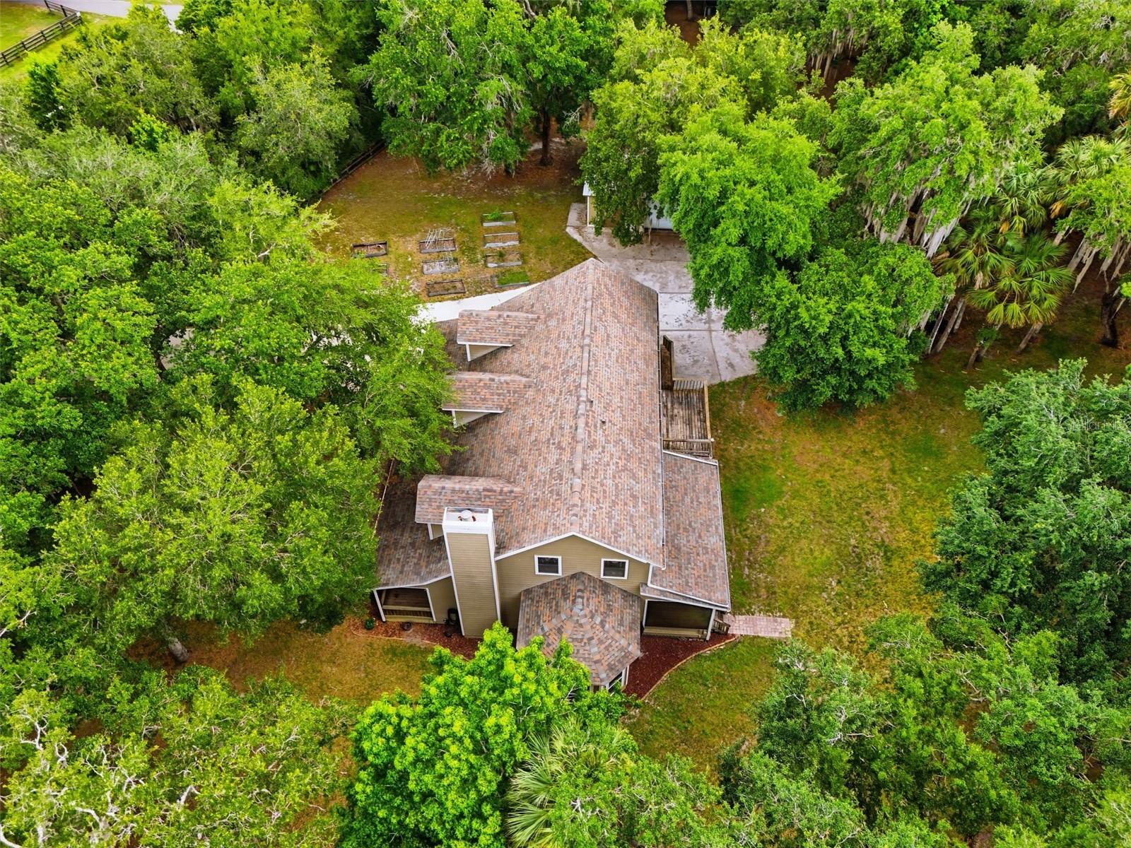 381 N JUNGLE RD, GENEVA, FL — photo 49