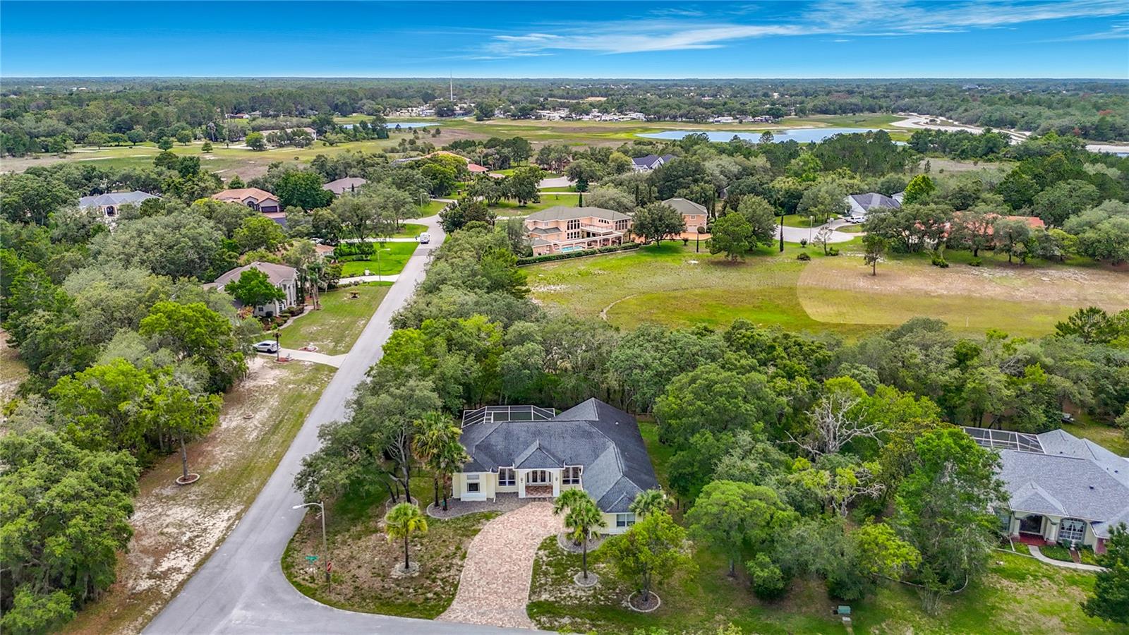 9433 WILDERNESS TRL, WEEKI WACHEE, FL — photo 4