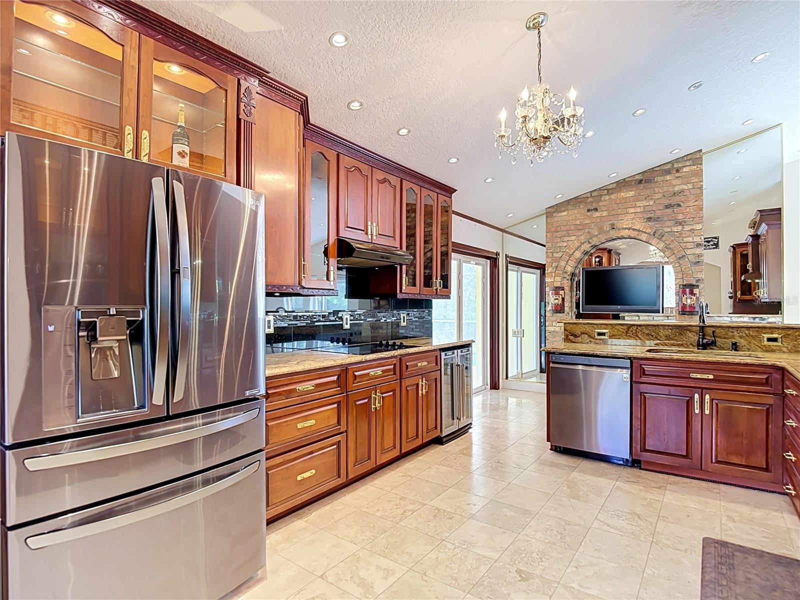 9433 WILDERNESS TRL, WEEKI WACHEE, FL — photo 13