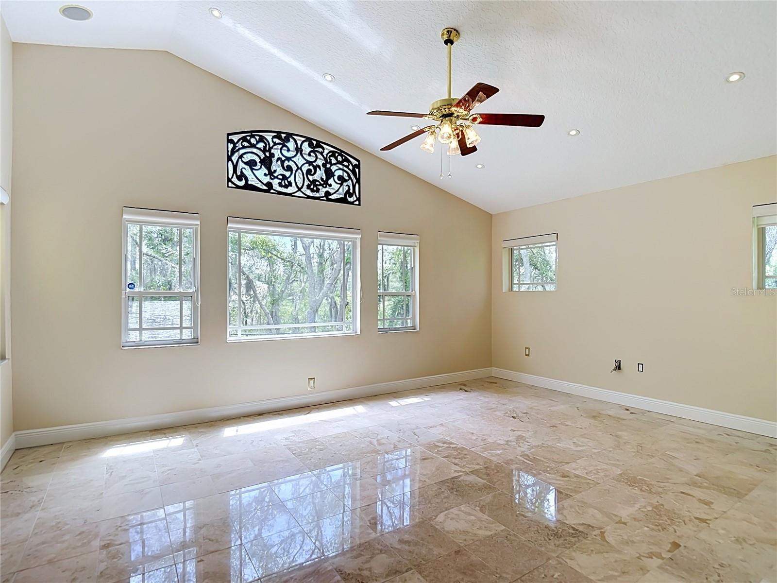 9433 WILDERNESS TRL, WEEKI WACHEE, FL — photo 20