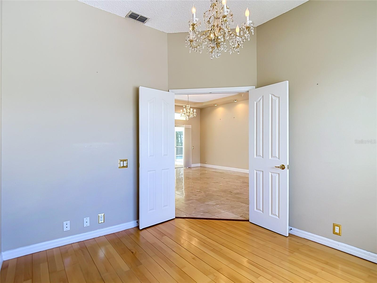 9433 WILDERNESS TRL, WEEKI WACHEE, FL — photo 23