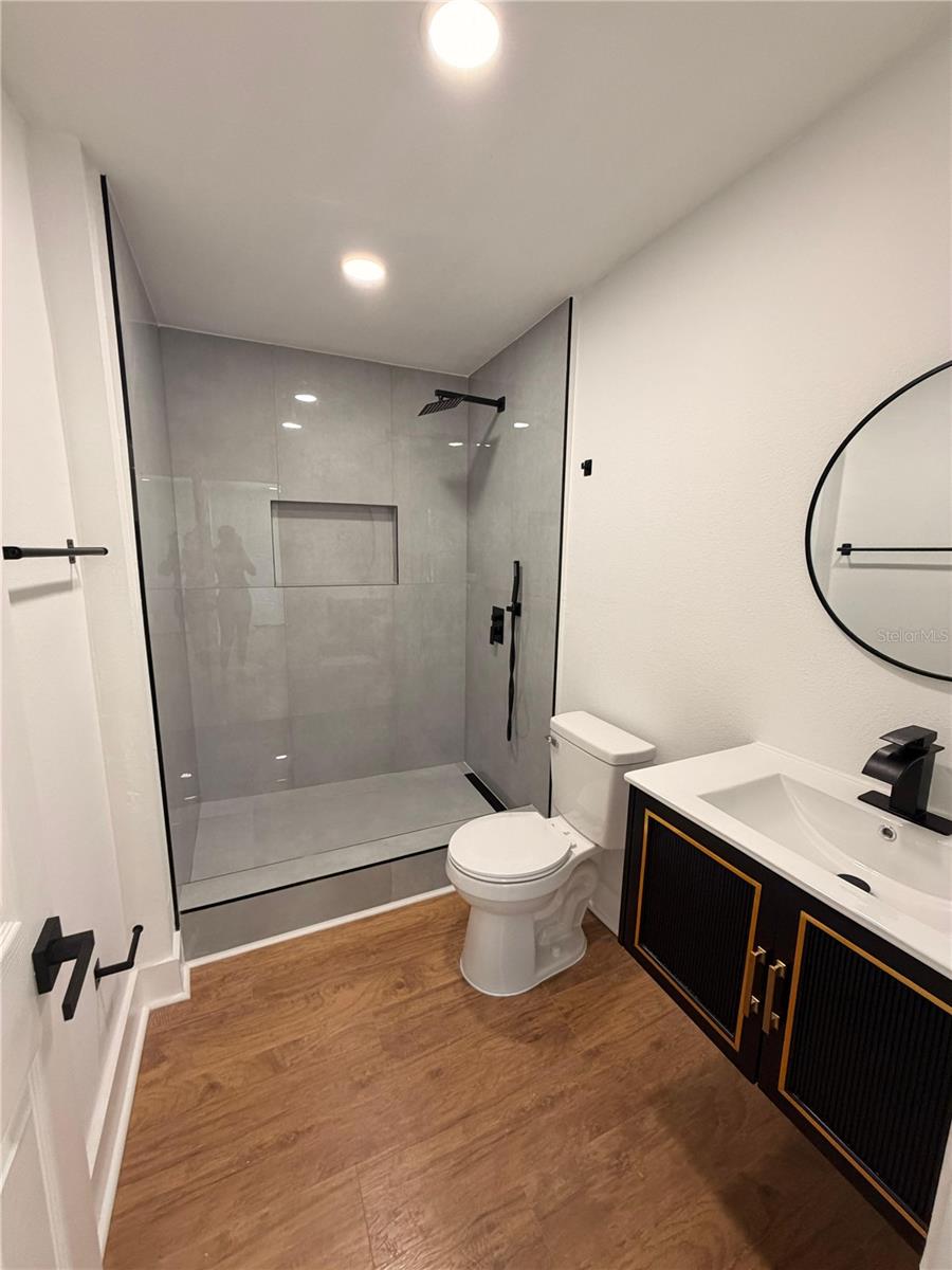 211 BAYSHORE DR, ORLANDO, FL — photo 38
