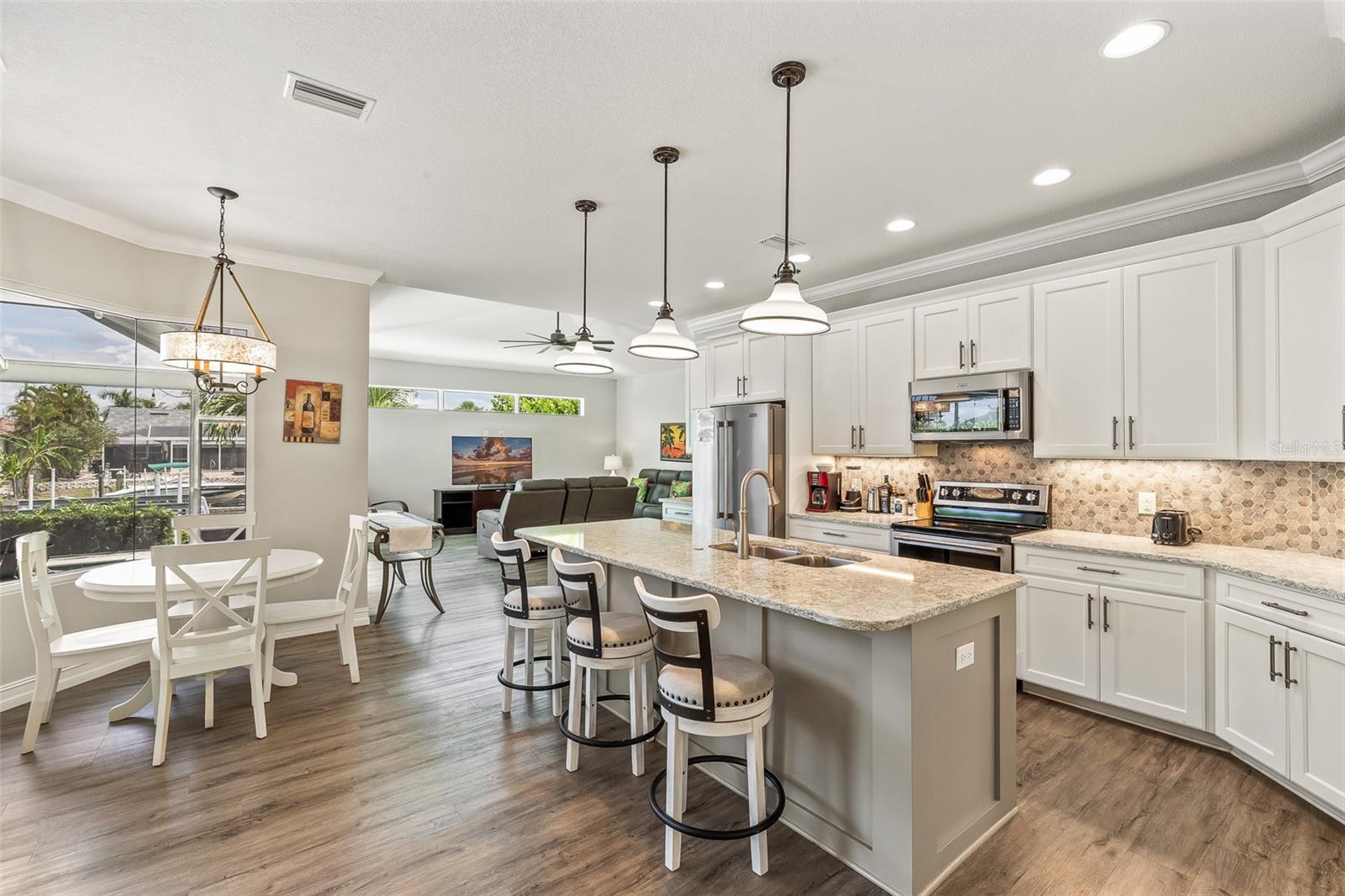 2477 SIERRA LN, PUNTA GORDA, FL — photo 8