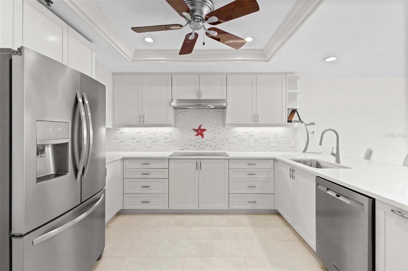 2450 HARBOURSIDE DR #244, LONGBOAT KEY, FL — photo 15