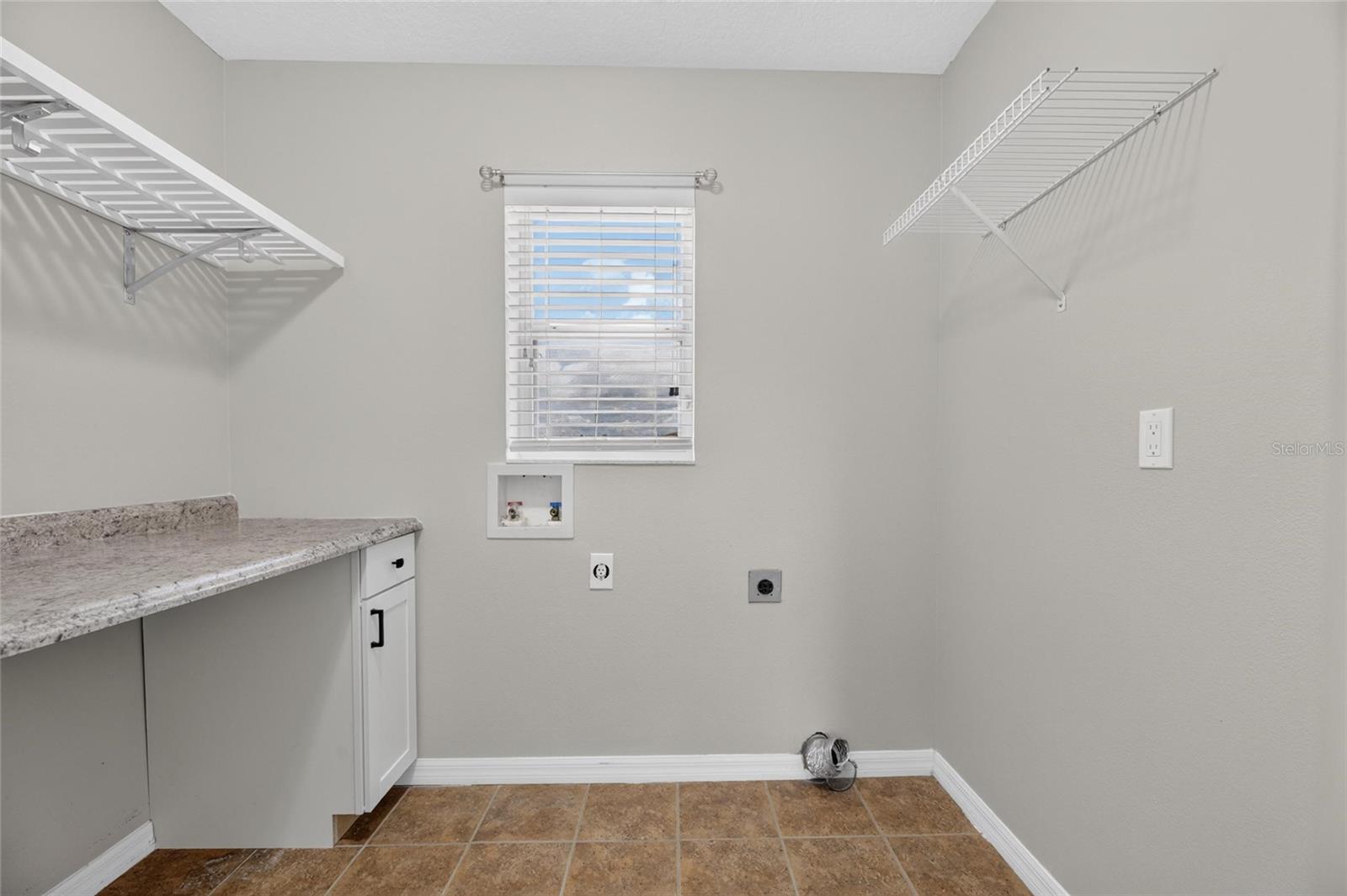 7842 CARRIAGE POINTE DR, GIBSONTON, FL — photo 34