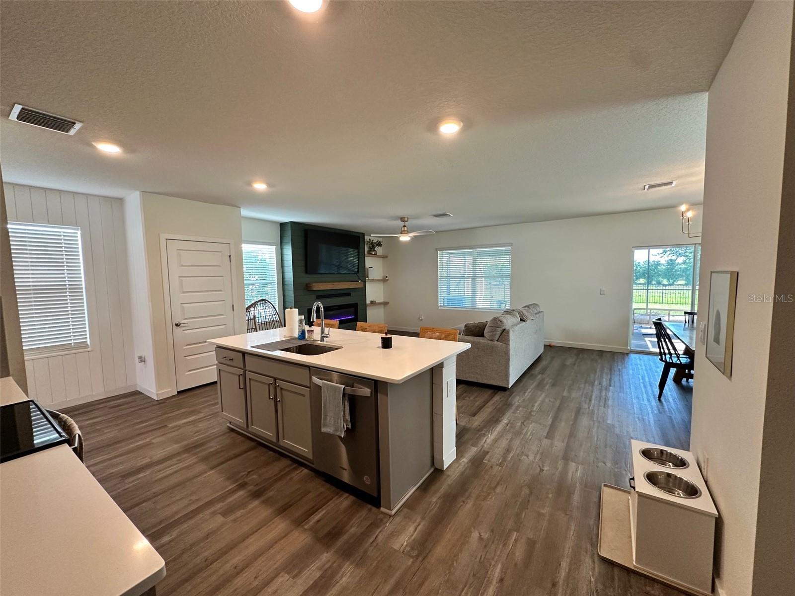 17111 BARNWOOD PL, BRADENTON, FL — photo 11
