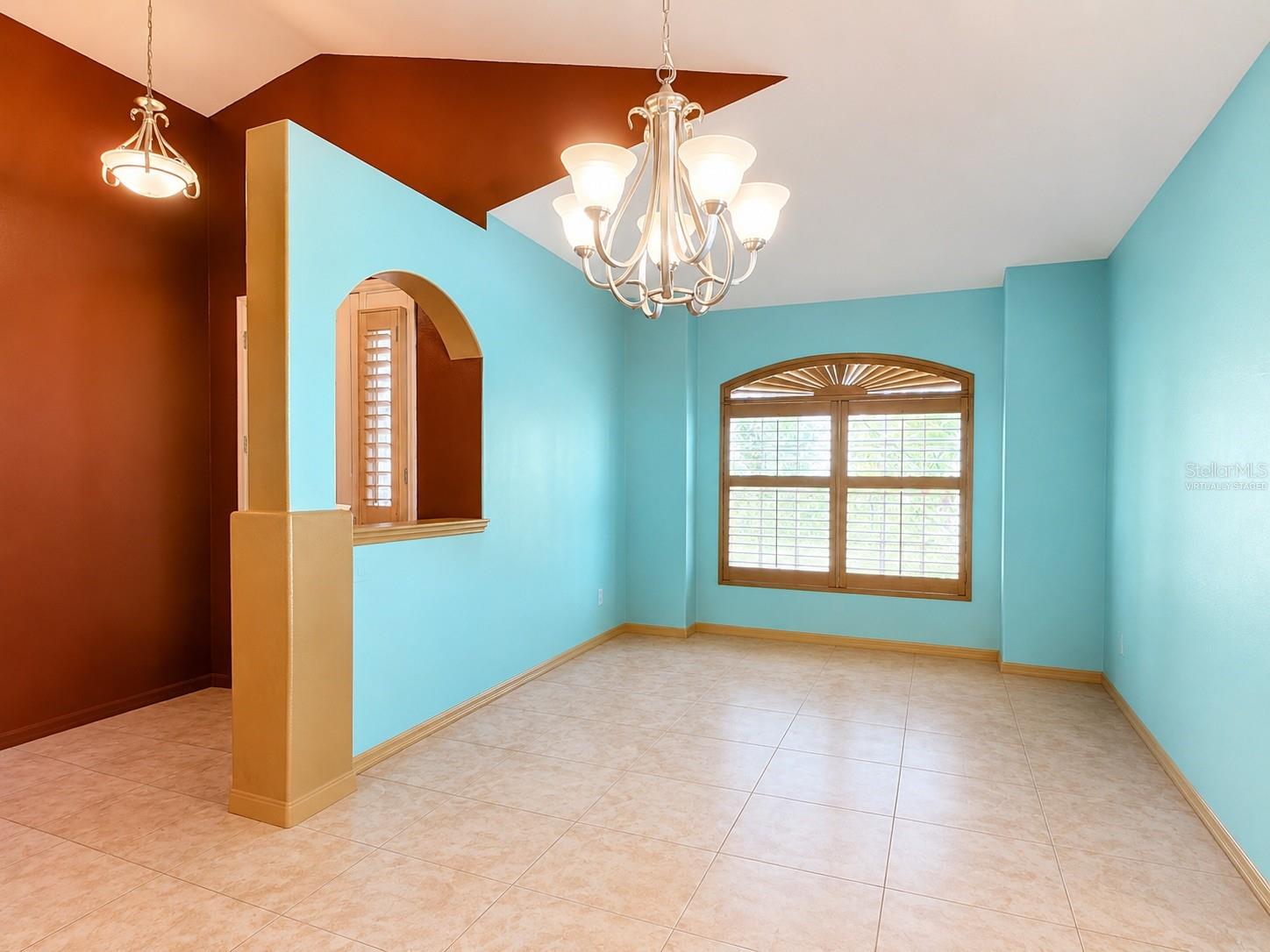 111 S HUMMINGBIRD PL, PALM COAST, FL — photo 4