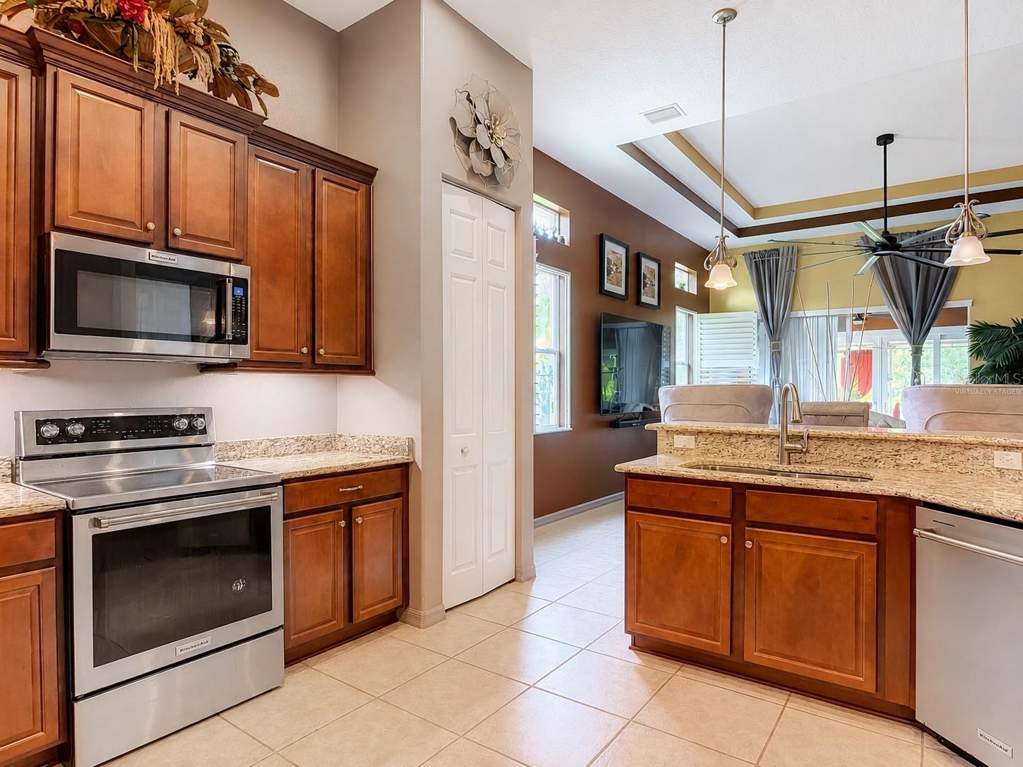 111 S HUMMINGBIRD PL, PALM COAST, FL — photo 16