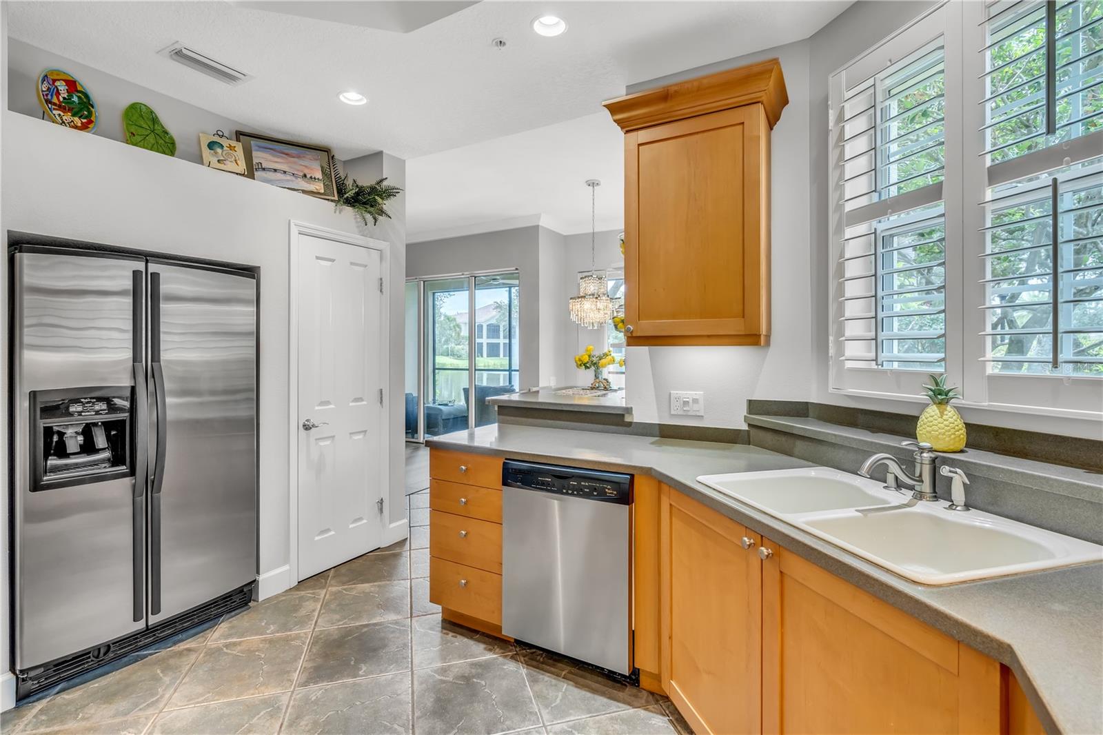 5204 BOUCHARD CIR #102, SARASOTA, FL — photo 12