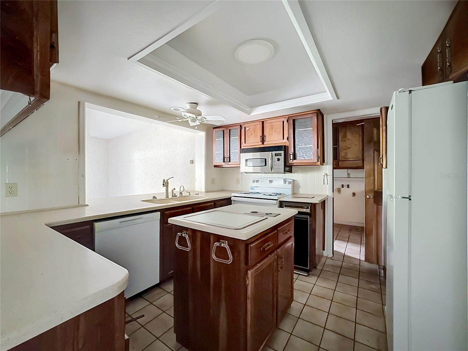 629 ORANGE VALLEY CIR, LAKELAND, FL — photo 10