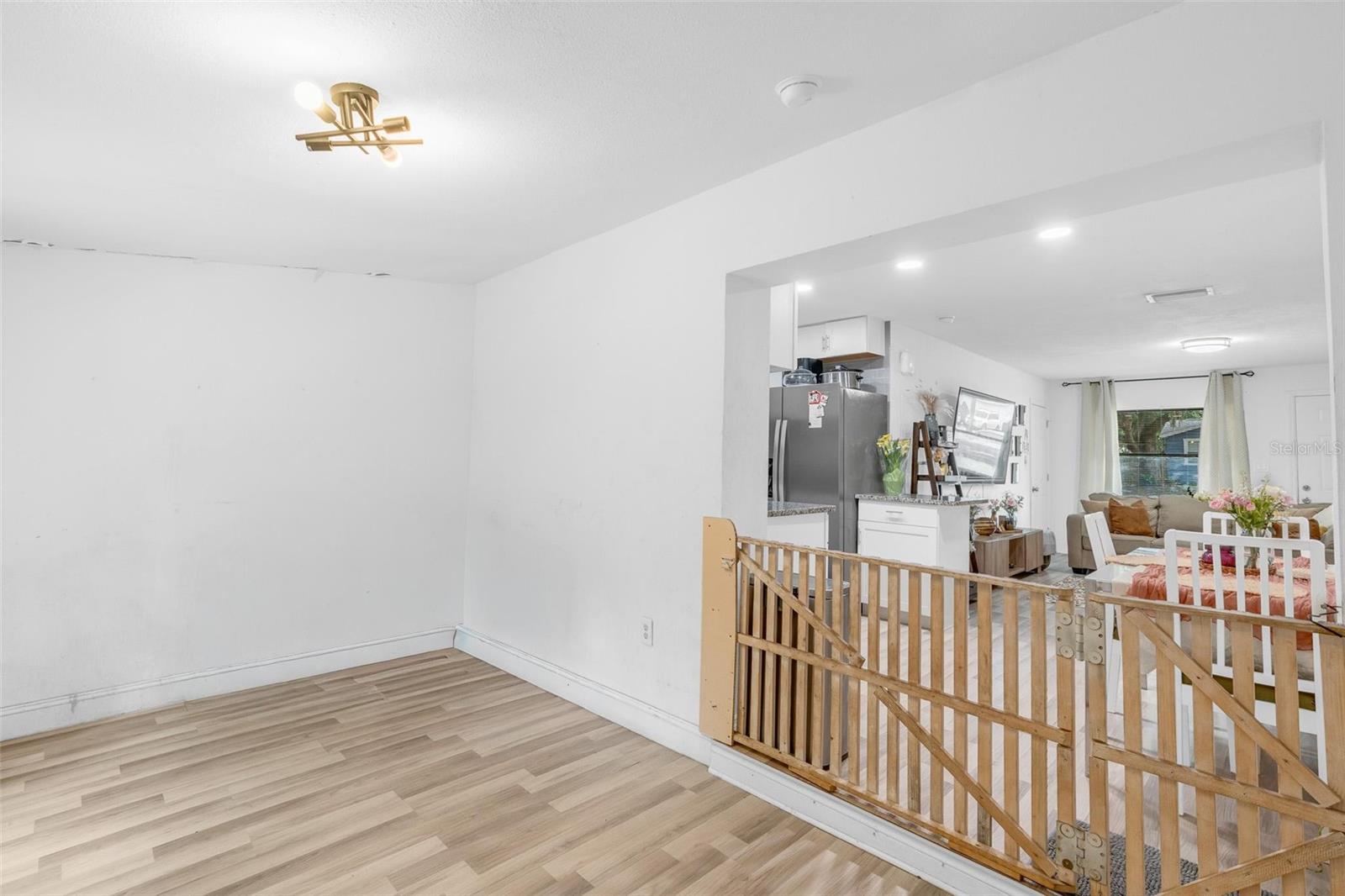 425 S CANDLER AVE, ORLANDO, FL — photo 19