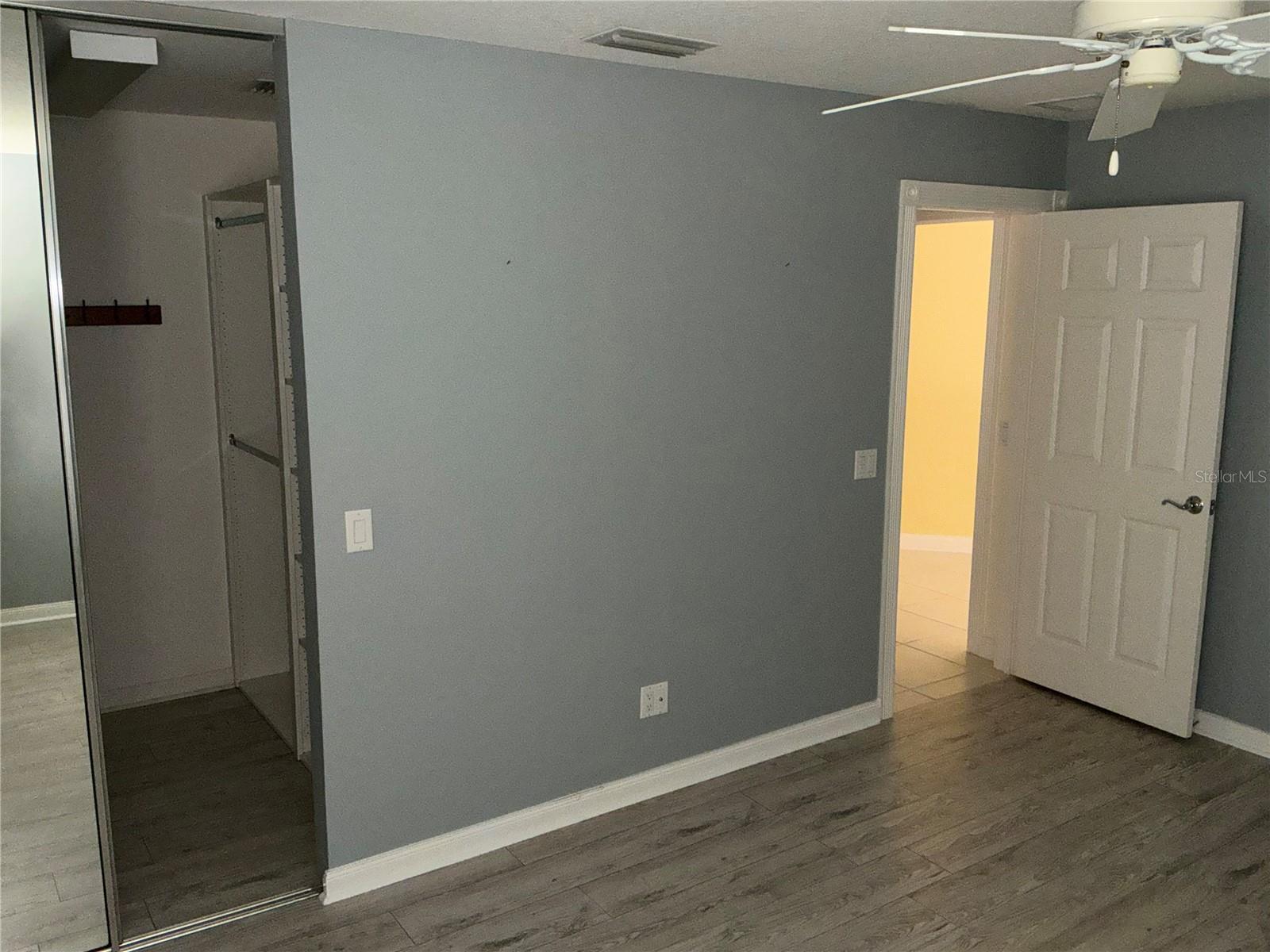 8004 CAMMINARE DR, SARASOTA, FL — photo 17