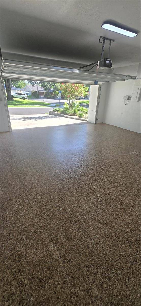 2905 BLUFFS DR, LARGO, FL — photo 35