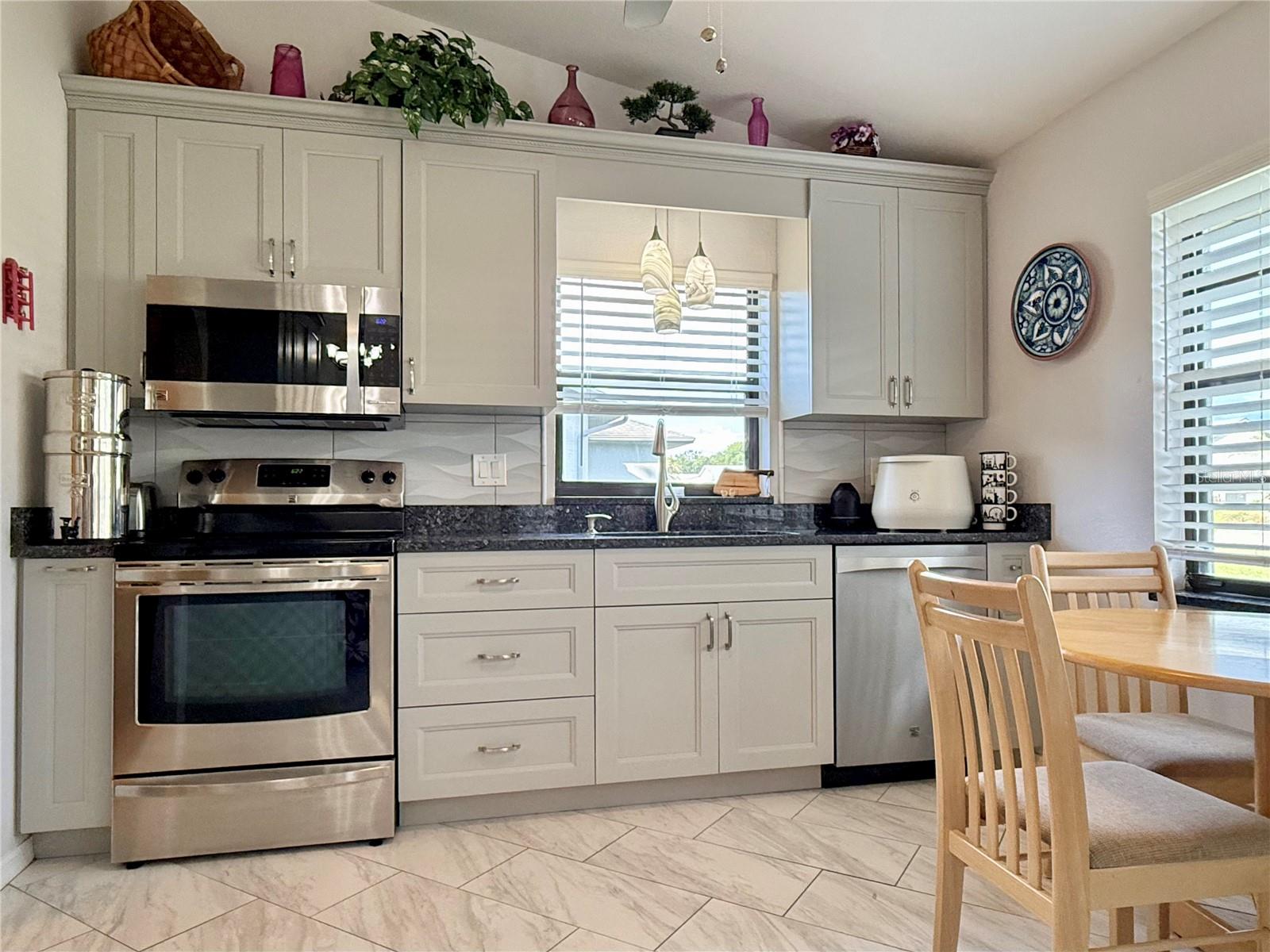 1742 W ORANGEWOOD PL, AVON PARK, FL — photo 8