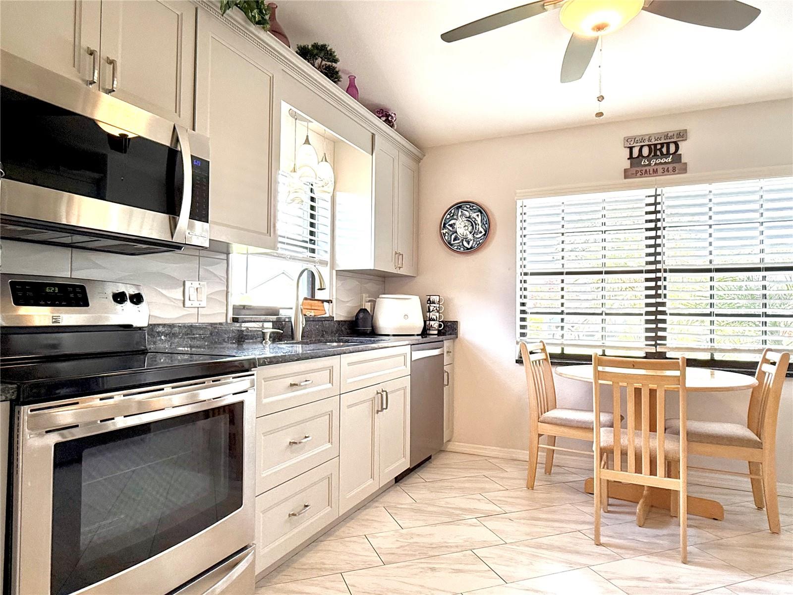1742 W ORANGEWOOD PL, AVON PARK, FL — photo 10