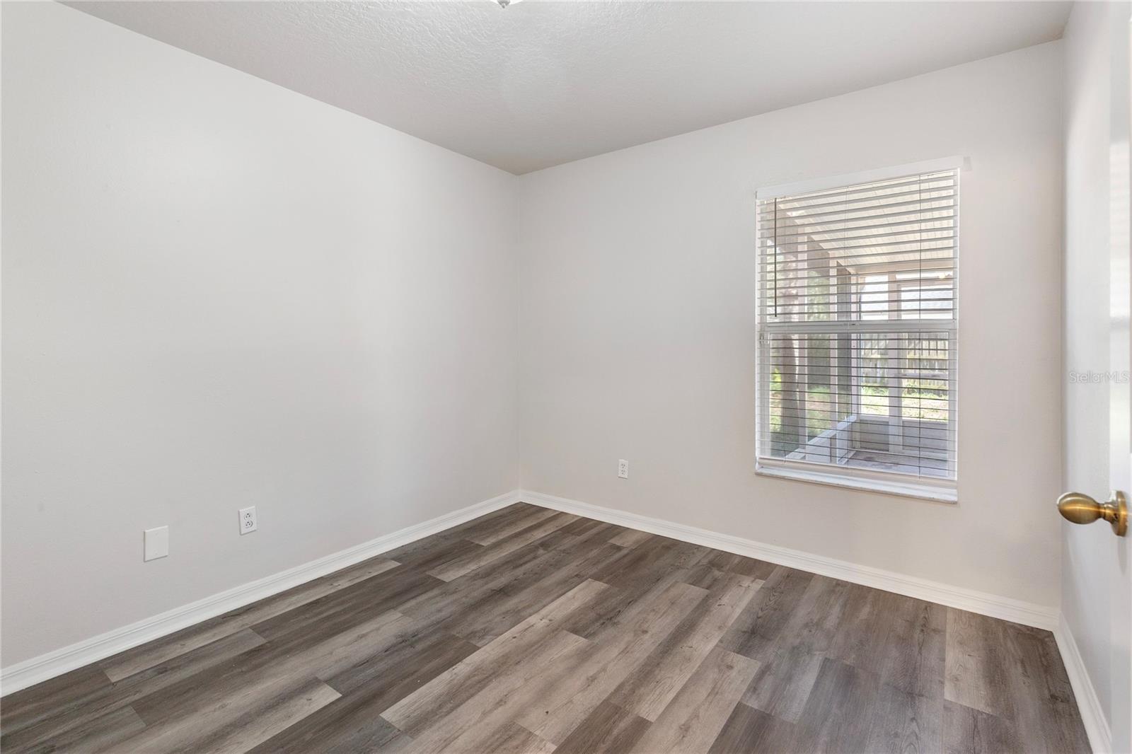 7456 OXFORD GARDEN CIR, APOLLO BEACH, FL — photo 9