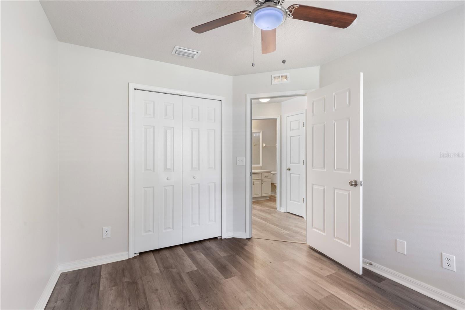 7456 OXFORD GARDEN CIR, APOLLO BEACH, FL — photo 11