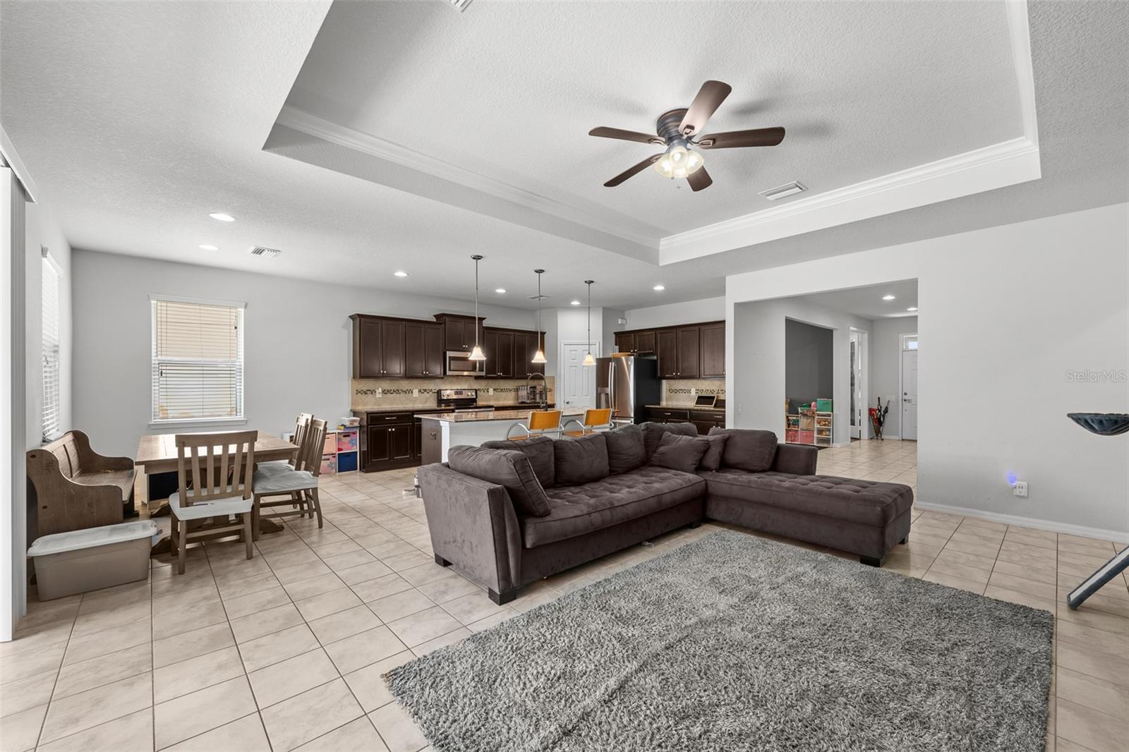 2212 LANDSIDE DR, VALRICO, FL — photo 7