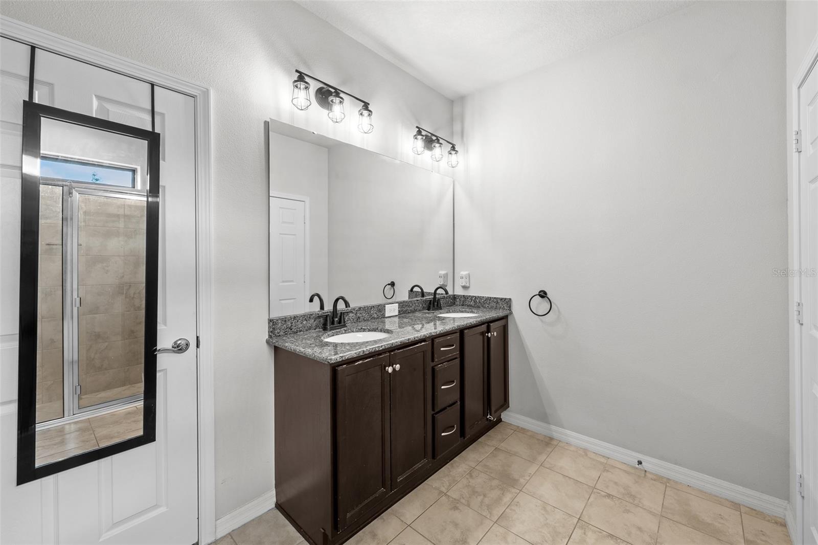 2212 LANDSIDE DR, VALRICO, FL — photo 19