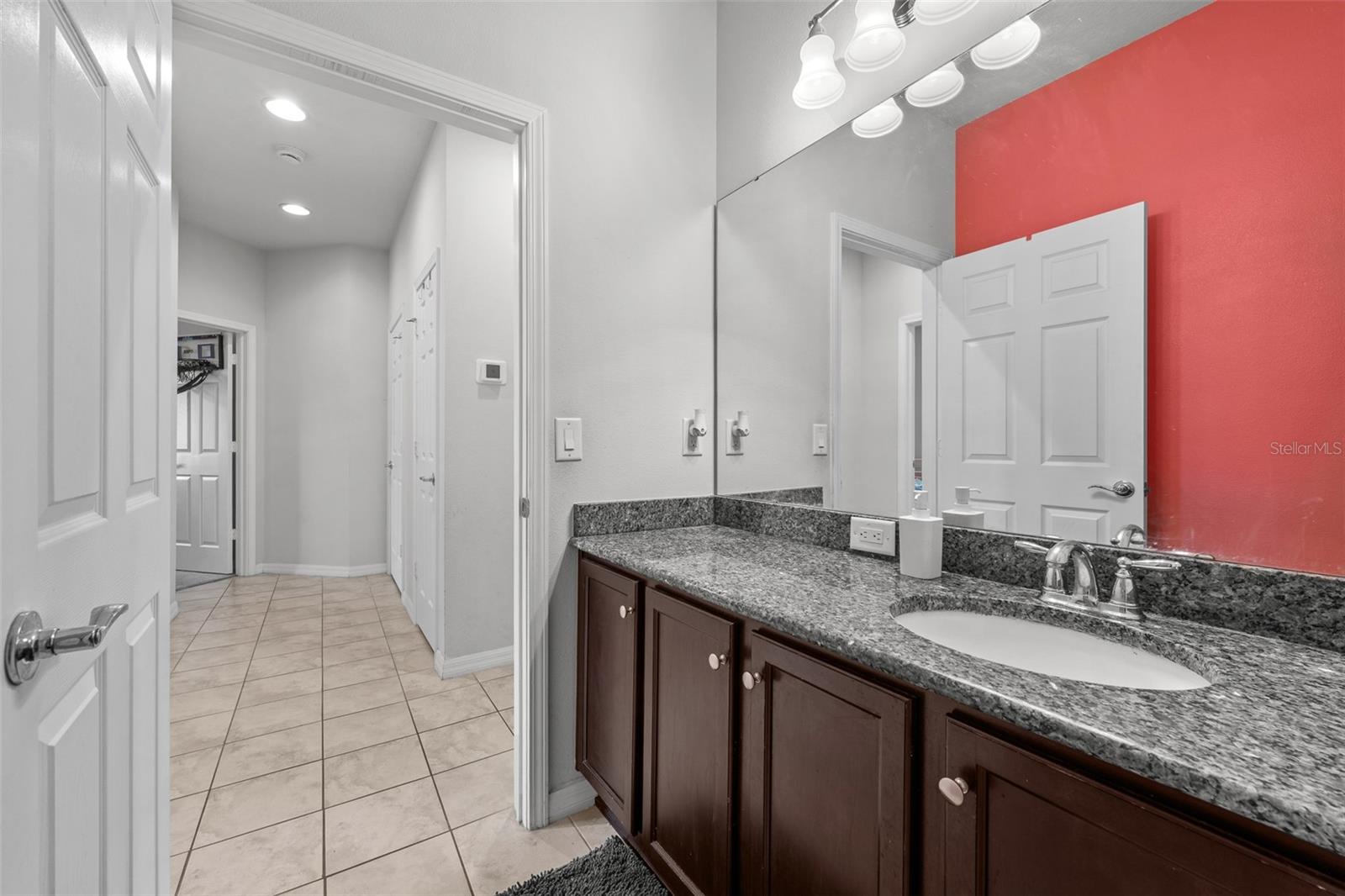 2212 LANDSIDE DR, VALRICO, FL — photo 23