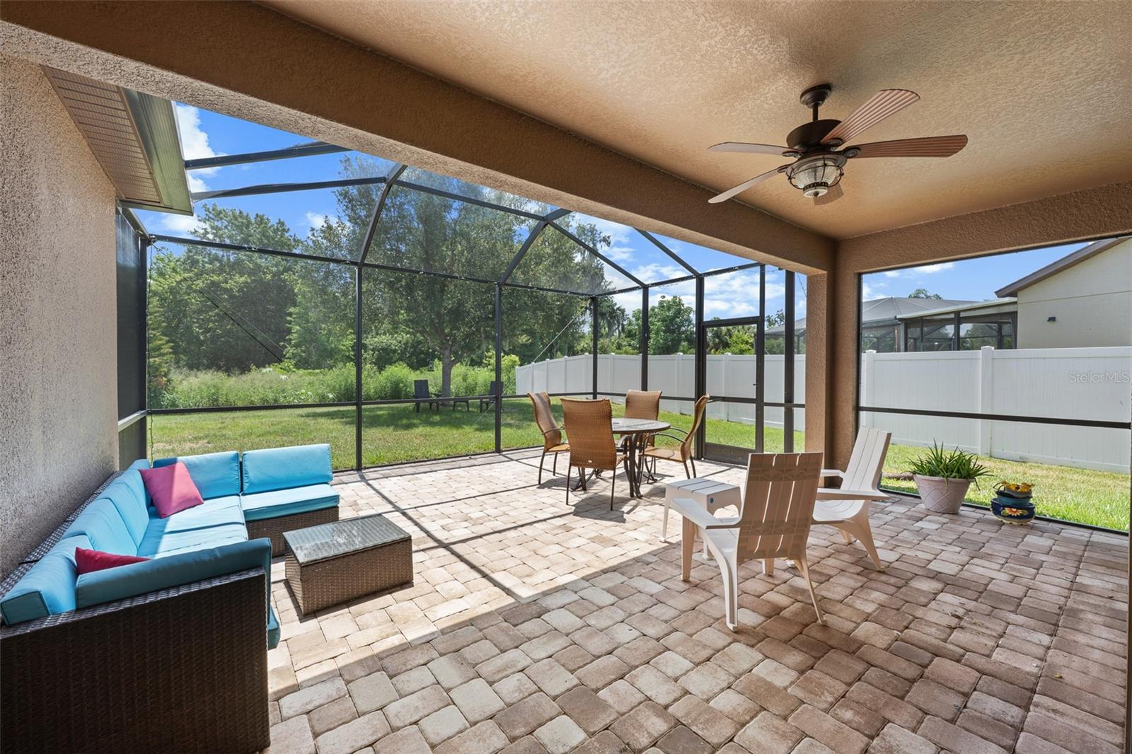 2212 LANDSIDE DR, VALRICO, FL — photo 26