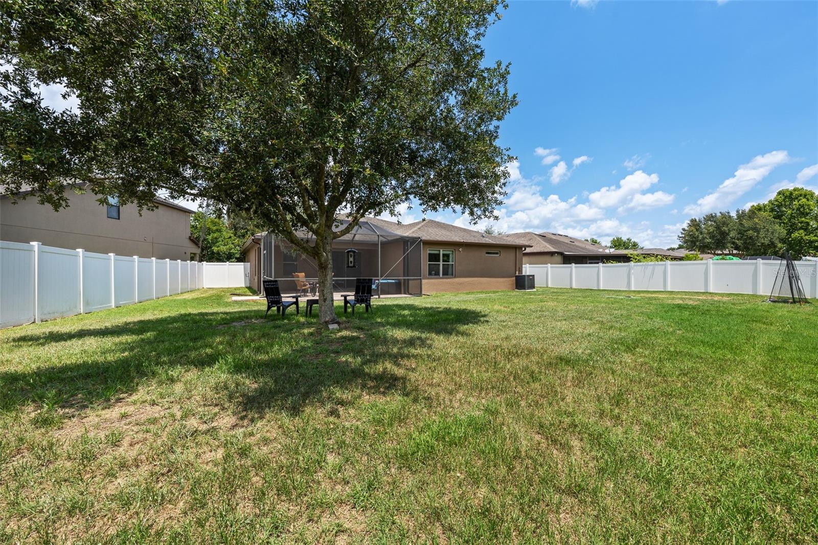 2212 LANDSIDE DR, VALRICO, FL — photo 31