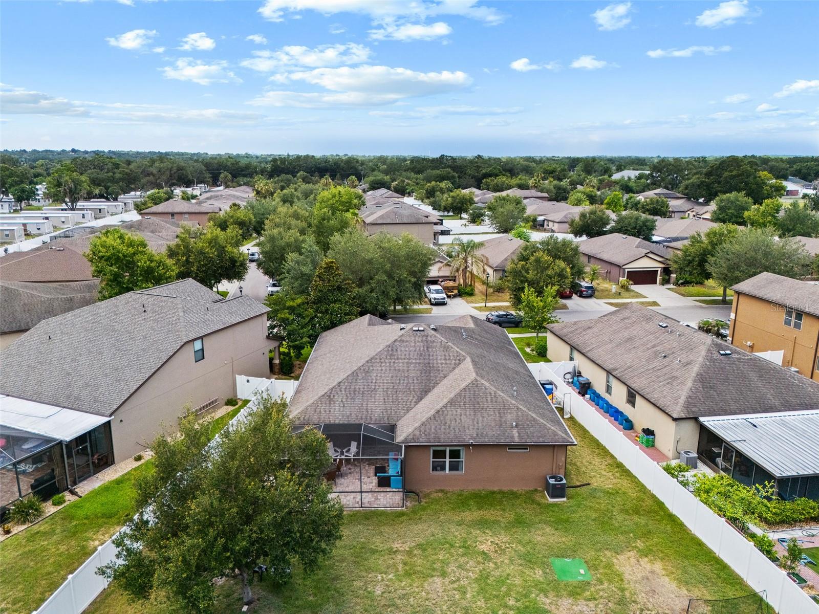 2212 LANDSIDE DR, VALRICO, FL — photo 37