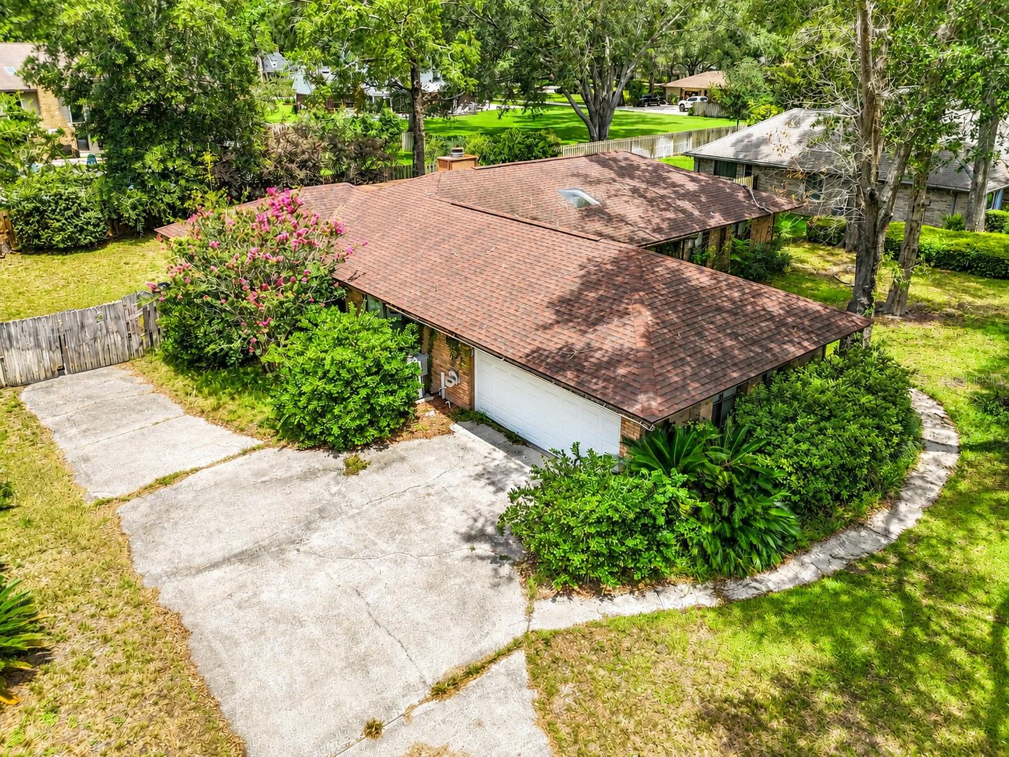 290 GLENEAGLES DR, ORANGE PARK, FL