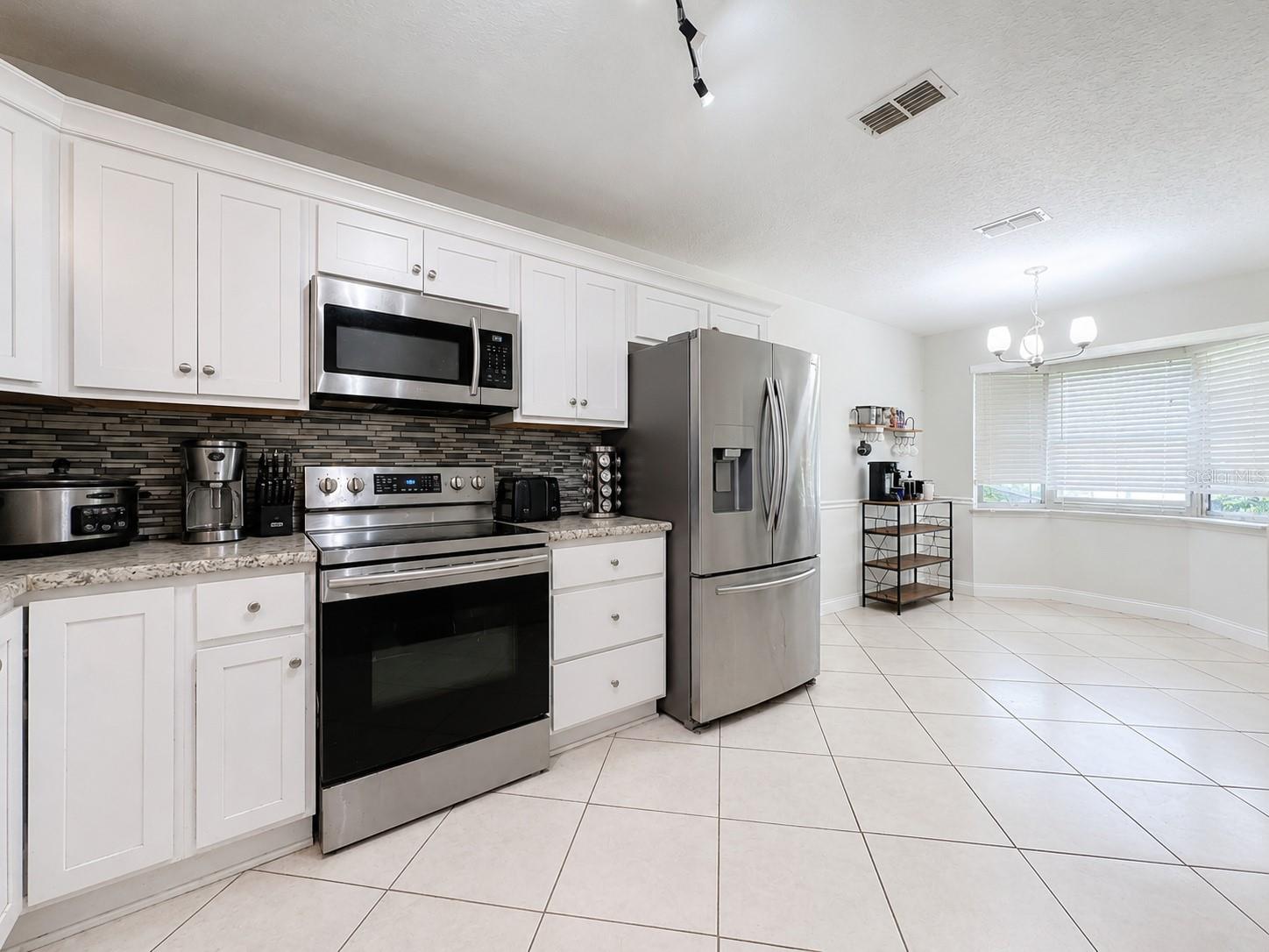 290 GLENEAGLES DR, ORANGE PARK, FL — photo 10
