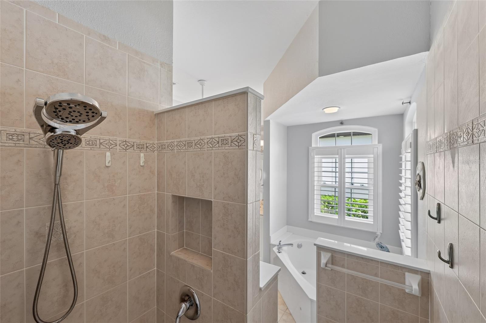 8232 ANTWERP CIR, PORT CHARLOTTE, FL — photo 25