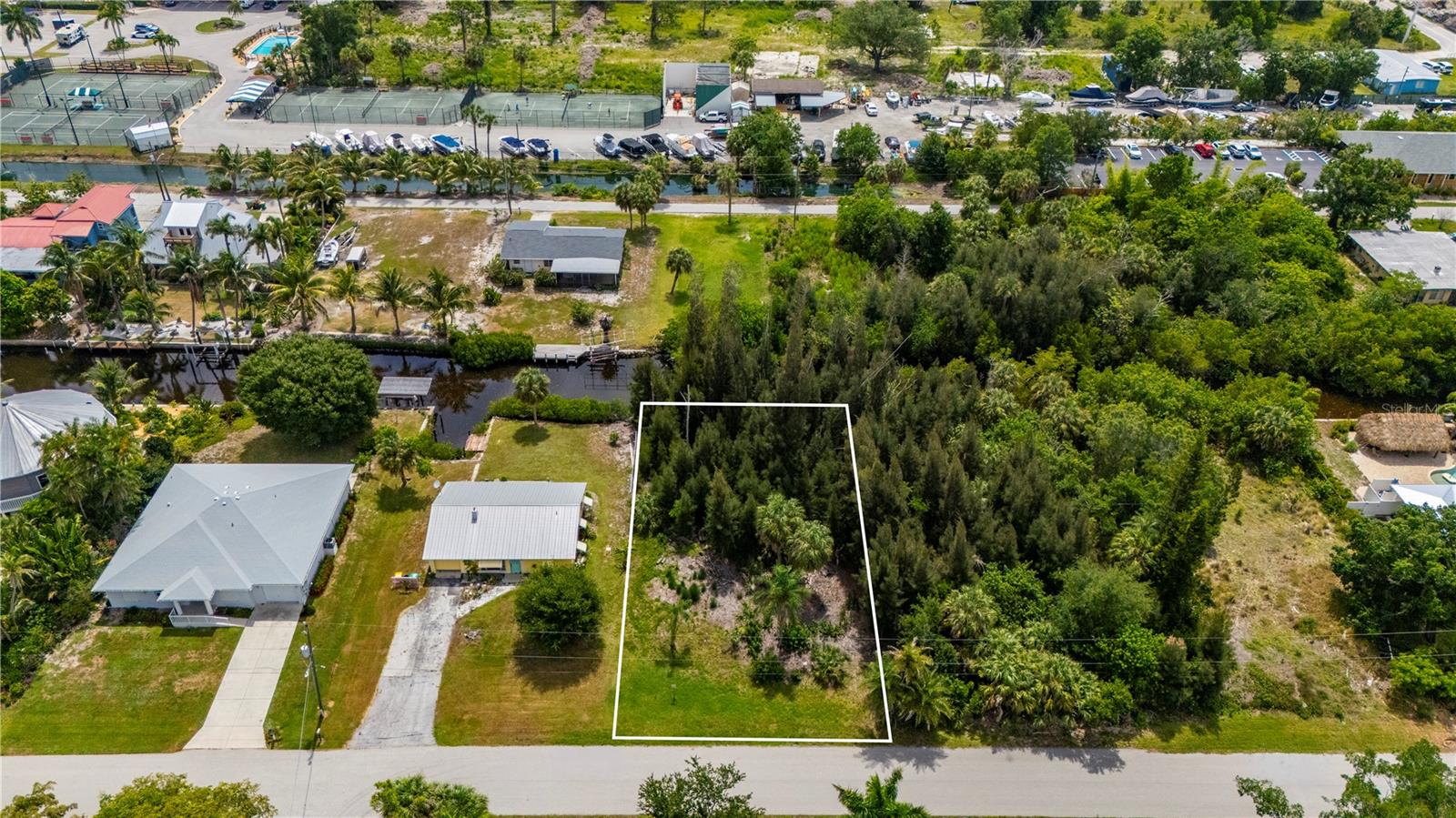 430 KLISPIE DR, PUNTA GORDA, FL — photo 7