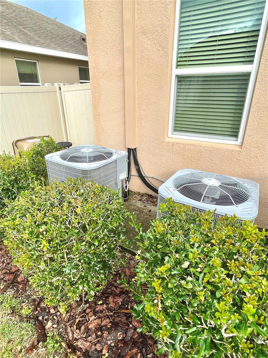 21648 SOUTHERN CHARM DR, LAND O LAKES, FL — photo 4