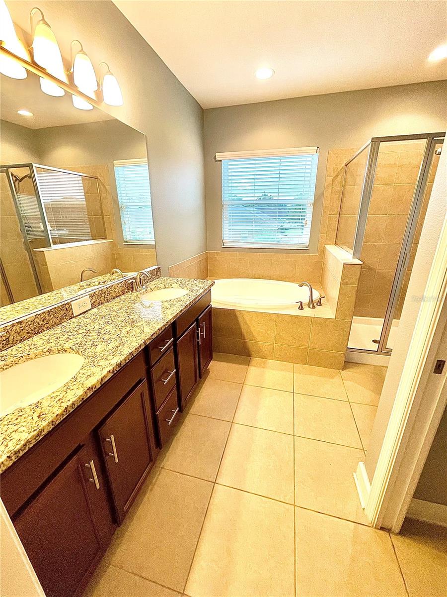 21648 SOUTHERN CHARM DR, LAND O LAKES, FL — photo 31