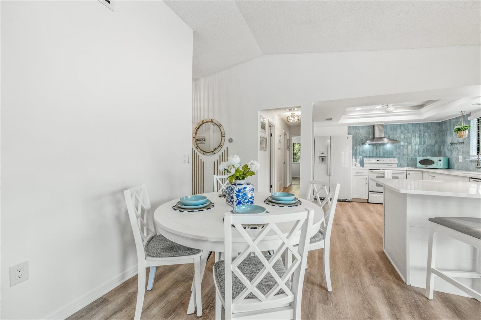 2911 WOODPINE CT, SARASOTA, FL — photo 16