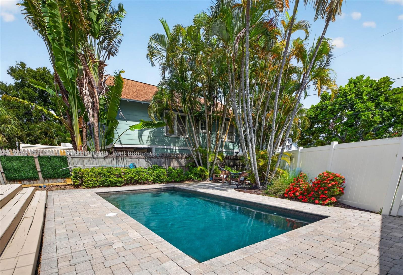775 28TH AVE N, ST PETERSBURG, FL — photo 29